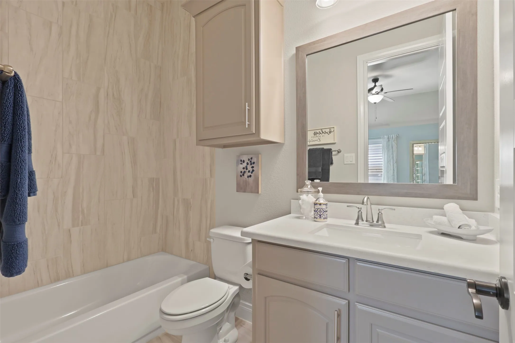 Single Family Residence For Sale in Denton County , 4028 Palomino Road, Aubrey, Texas 76227, 4 Bedroom, 3 Bathroom, 3 Garage spaces, 3,223 Sqft, built in 2020, mls#21207161, Real Estate Agent in Aubrey, Homes For Sale in Denton county, Homes For Sale in Aubrey, Realtor in Aubrey Texas, Real Estate Brokerage Independent Realty Texas, Luminita Cordes Realtor