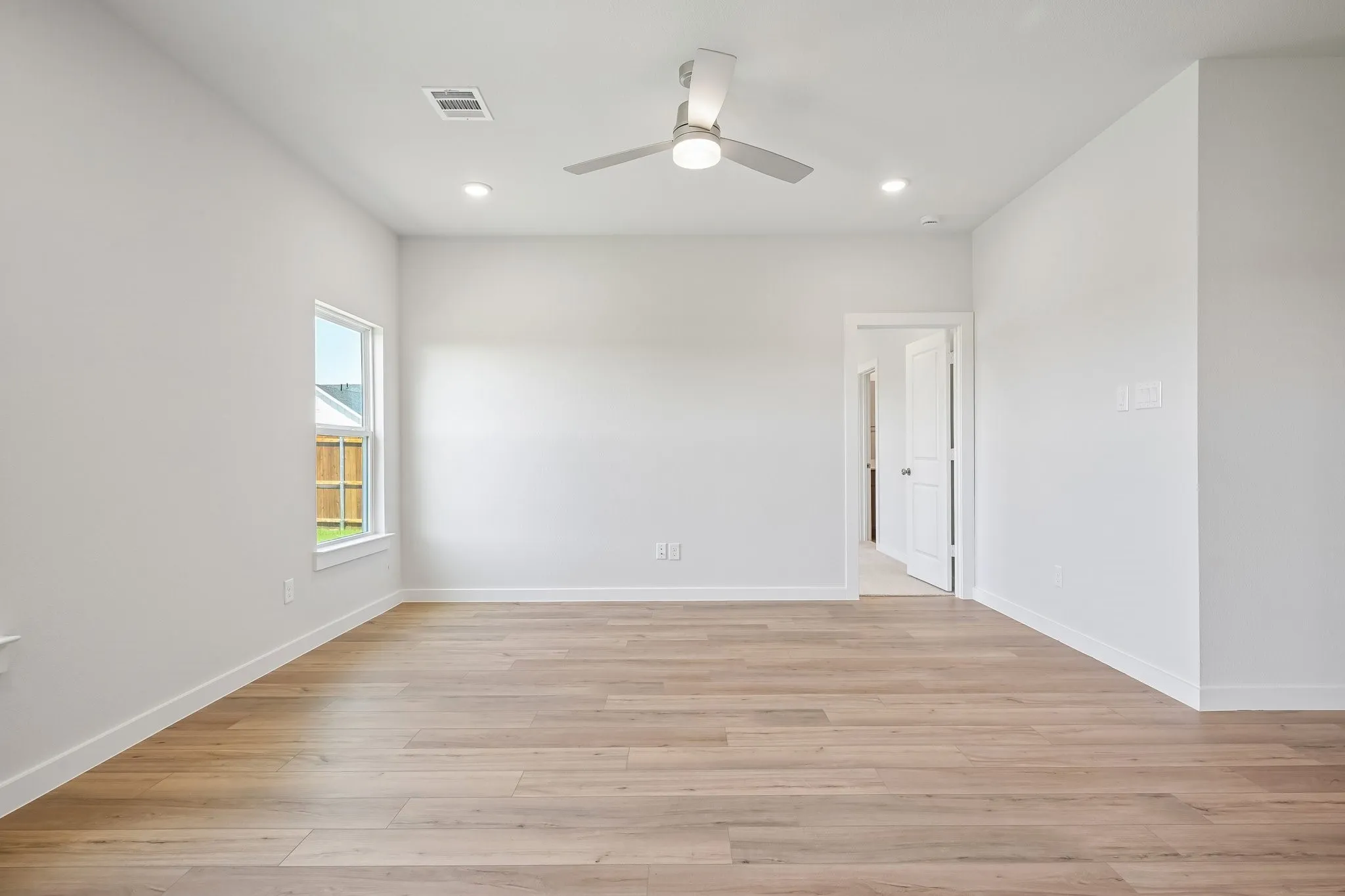 Single Family Residence For Sale in Grayson County , 2204 Trailside Drive, Sherman, Texas 75092, 4 Bedroom, 2 Bathroom, 2 Garage spaces, 1,859 Sqft, built in 2026, New Construction - Incomplete, mls#21208514, Real Estate Agent in Sherman, Homes For Sale in Grayson county, Homes For Sale in Sherman, Realtor in Sherman Texas, Real Estate Brokerage Independent Realty Texas, Luminita Cordes Realtor