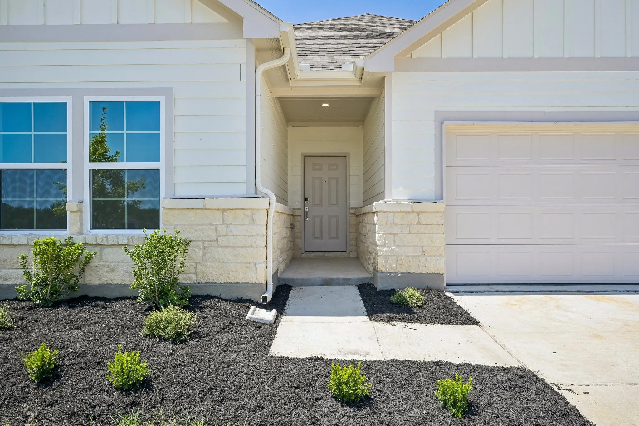 Single Family Residence For Sale in Grayson County , 2204 Trailside Drive, Sherman, Texas 75092, 4 Bedroom, 2 Bathroom, 2 Garage spaces, 1,859 Sqft, built in 2026, New Construction - Incomplete, mls#21208514, Real Estate Agent in Sherman, Homes For Sale in Grayson county, Homes For Sale in Sherman, Realtor in Sherman Texas, Real Estate Brokerage Independent Realty Texas, Luminita Cordes Realtor