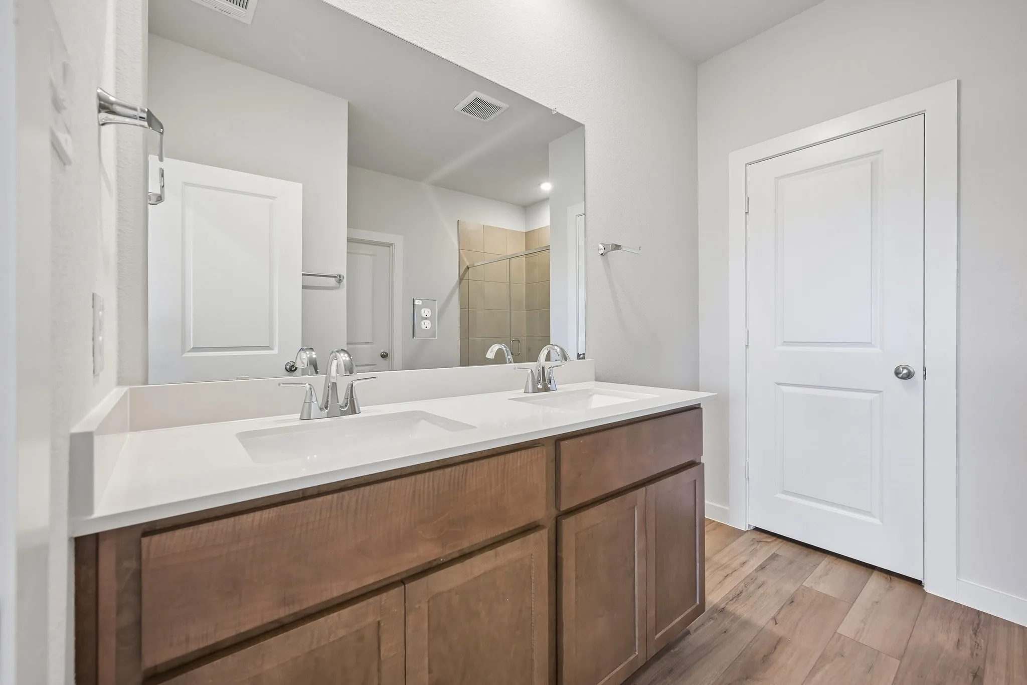 Single Family Residence For Sale in Grayson County , 2204 Trailside Drive, Sherman, Texas 75092, 4 Bedroom, 2 Bathroom, 2 Garage spaces, 1,859 Sqft, built in 2026, New Construction - Incomplete, mls#21208514, Real Estate Agent in Sherman, Homes For Sale in Grayson county, Homes For Sale in Sherman, Realtor in Sherman Texas, Real Estate Brokerage Independent Realty Texas, Luminita Cordes Realtor