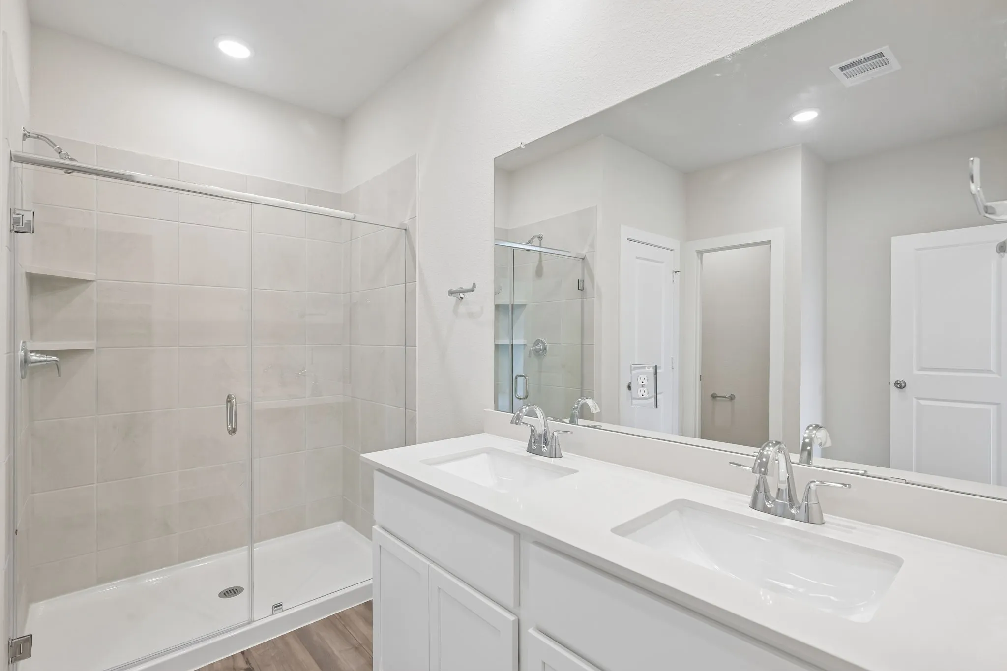 Single Family Residence For Sale in Grayson County , 2208 Trailside Drive, Sherman, Texas 75092, 3 Bedroom, 3 Bathroom, 2 Garage spaces, 2,172 Sqft, built in 2026, New Construction - Incomplete, mls#21208515, Real Estate Agent in Sherman, Homes For Sale in Grayson county, Homes For Sale in Sherman, Realtor in Sherman Texas, Real Estate Brokerage Independent Realty Texas, Luminita Cordes Realtor