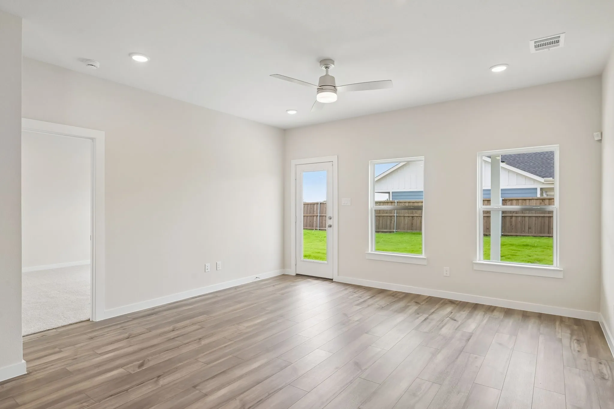 Single Family Residence For Sale in Grayson County , 2208 Trailside Drive, Sherman, Texas 75092, 3 Bedroom, 3 Bathroom, 2 Garage spaces, 2,172 Sqft, built in 2026, New Construction - Incomplete, mls#21208515, Real Estate Agent in Sherman, Homes For Sale in Grayson county, Homes For Sale in Sherman, Realtor in Sherman Texas, Real Estate Brokerage Independent Realty Texas, Luminita Cordes Realtor