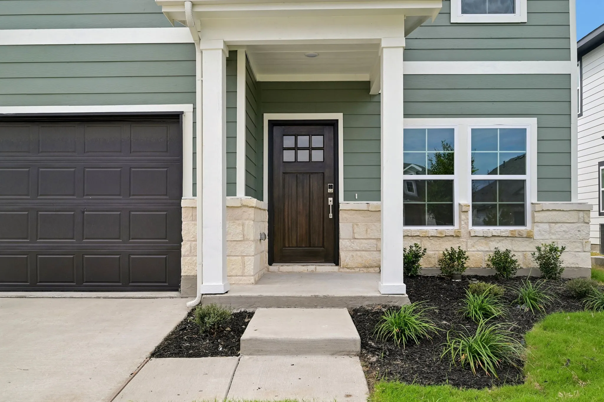 Single Family Residence For Sale in Grayson County , 2208 Trailside Drive, Sherman, Texas 75092, 3 Bedroom, 3 Bathroom, 2 Garage spaces, 2,172 Sqft, built in 2026, New Construction - Incomplete, mls#21208515, Real Estate Agent in Sherman, Homes For Sale in Grayson county, Homes For Sale in Sherman, Realtor in Sherman Texas, Real Estate Brokerage Independent Realty Texas, Luminita Cordes Realtor