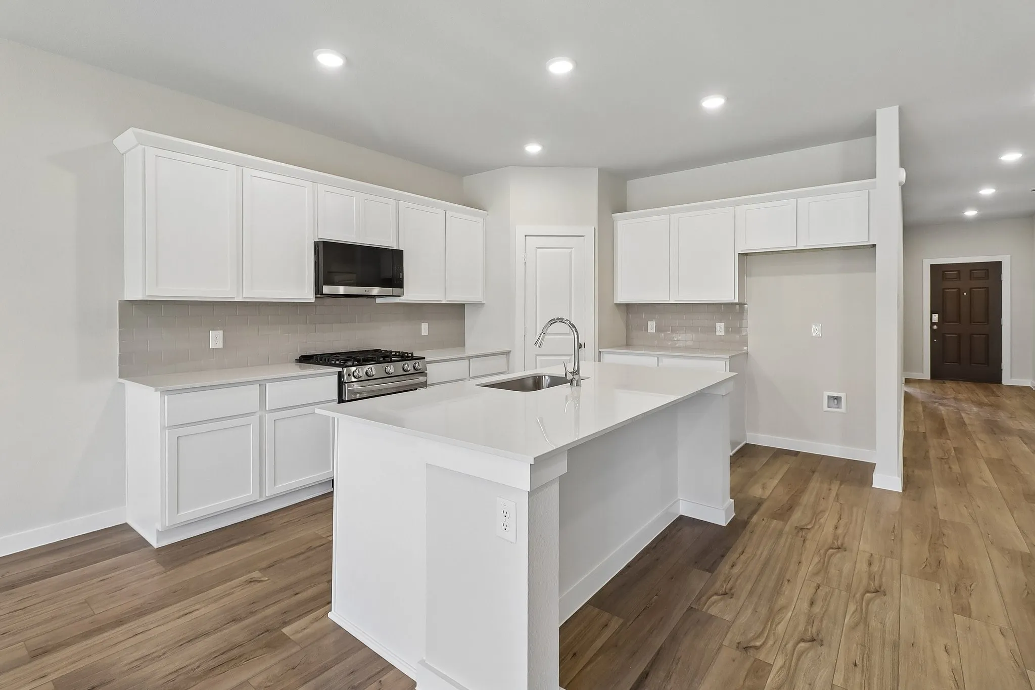 Single Family Residence For Sale in Kaufman County , 727 Carson Drive, Forney, Texas 75126, 4 Bedroom, 2 Bathroom, 2 Garage spaces, 1,859 Sqft, built in 2026, New Construction - Incomplete, mls#21208517, Real Estate Agent in Forney, Homes For Sale in Kaufman county, Homes For Sale in Forney, Realtor in Forney Texas, Real Estate Brokerage Independent Realty Texas, Luminita Cordes Realtor