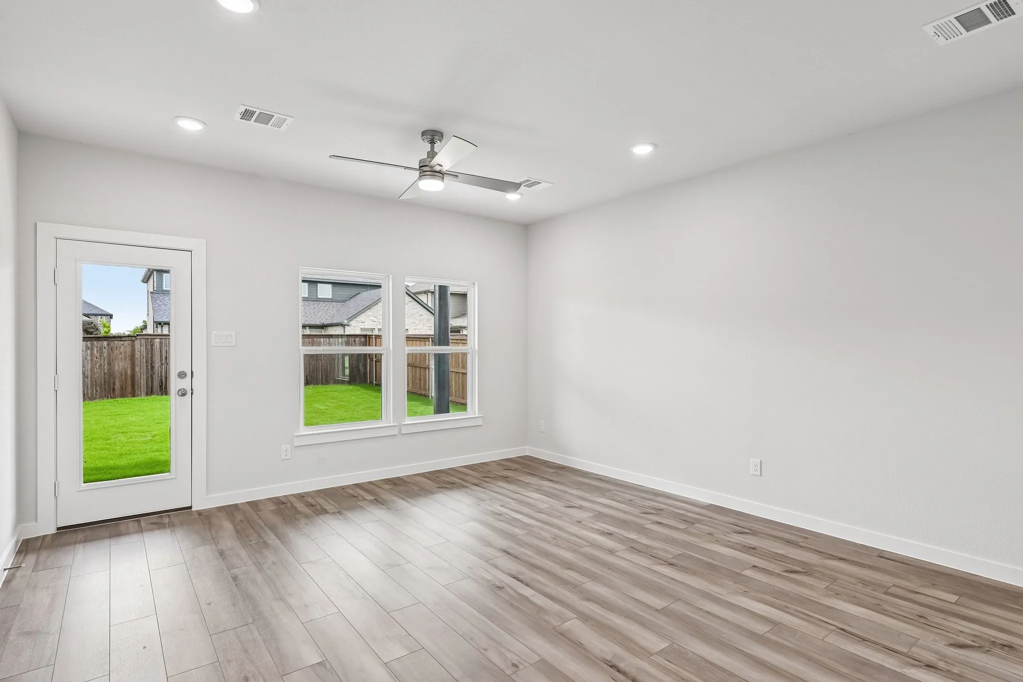Single Family Residence For Sale in Kaufman County , 738 Carson Drive, Forney, Texas 75126, 4 Bedroom, 3 Bathroom, 2 Garage spaces, 2,003 Sqft, built in 2026, New Construction - Incomplete, mls#21208518, Real Estate Agent in Forney, Homes For Sale in Kaufman county, Homes For Sale in Forney, Realtor in Forney Texas, Real Estate Brokerage Independent Realty Texas, Luminita Cordes Realtor
