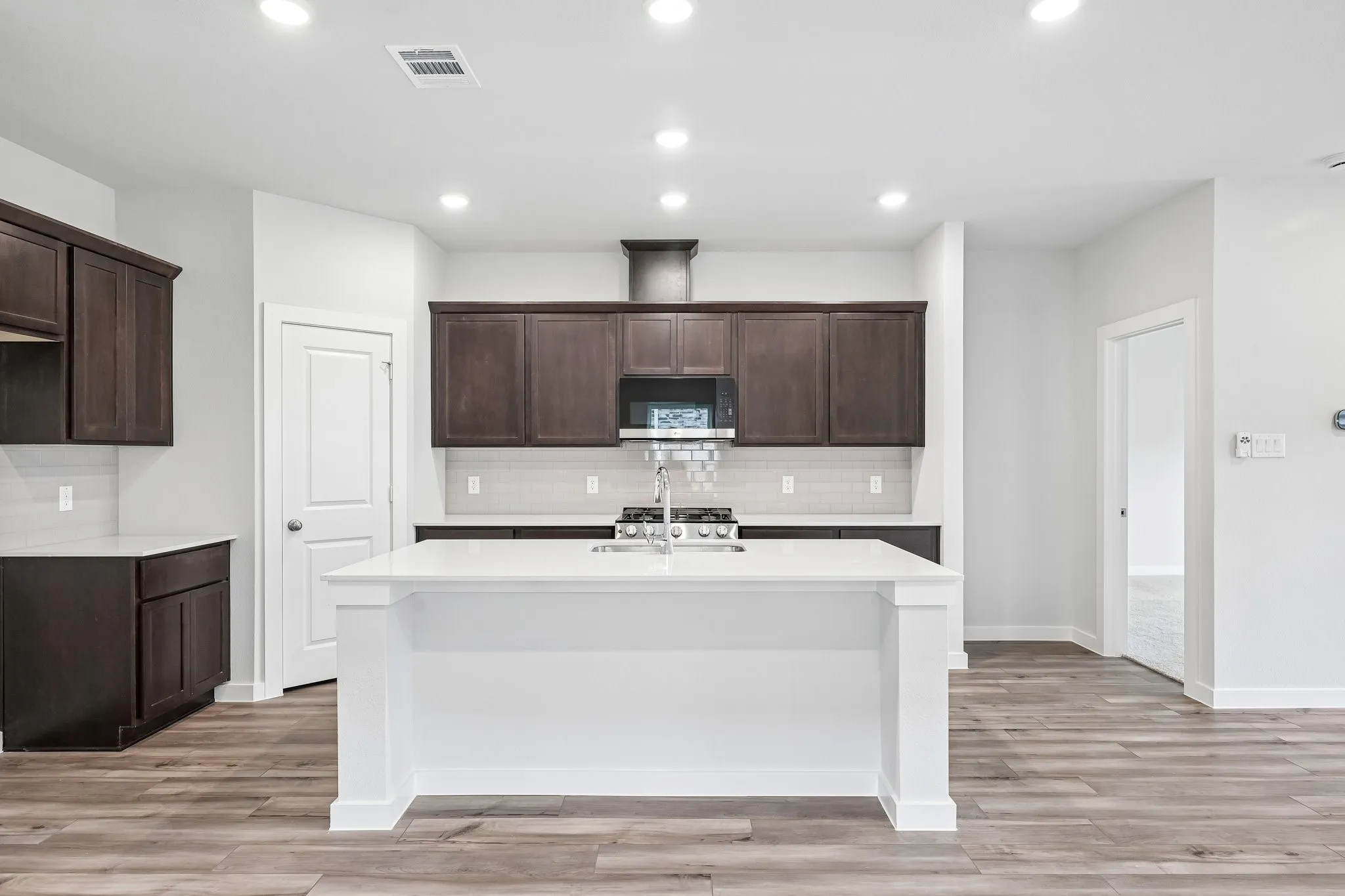 Single Family Residence For Sale in Kaufman County , 738 Carson Drive, Forney, Texas 75126, 4 Bedroom, 3 Bathroom, 2 Garage spaces, 2,003 Sqft, built in 2026, New Construction - Incomplete, mls#21208518, Real Estate Agent in Forney, Homes For Sale in Kaufman county, Homes For Sale in Forney, Realtor in Forney Texas, Real Estate Brokerage Independent Realty Texas, Luminita Cordes Realtor