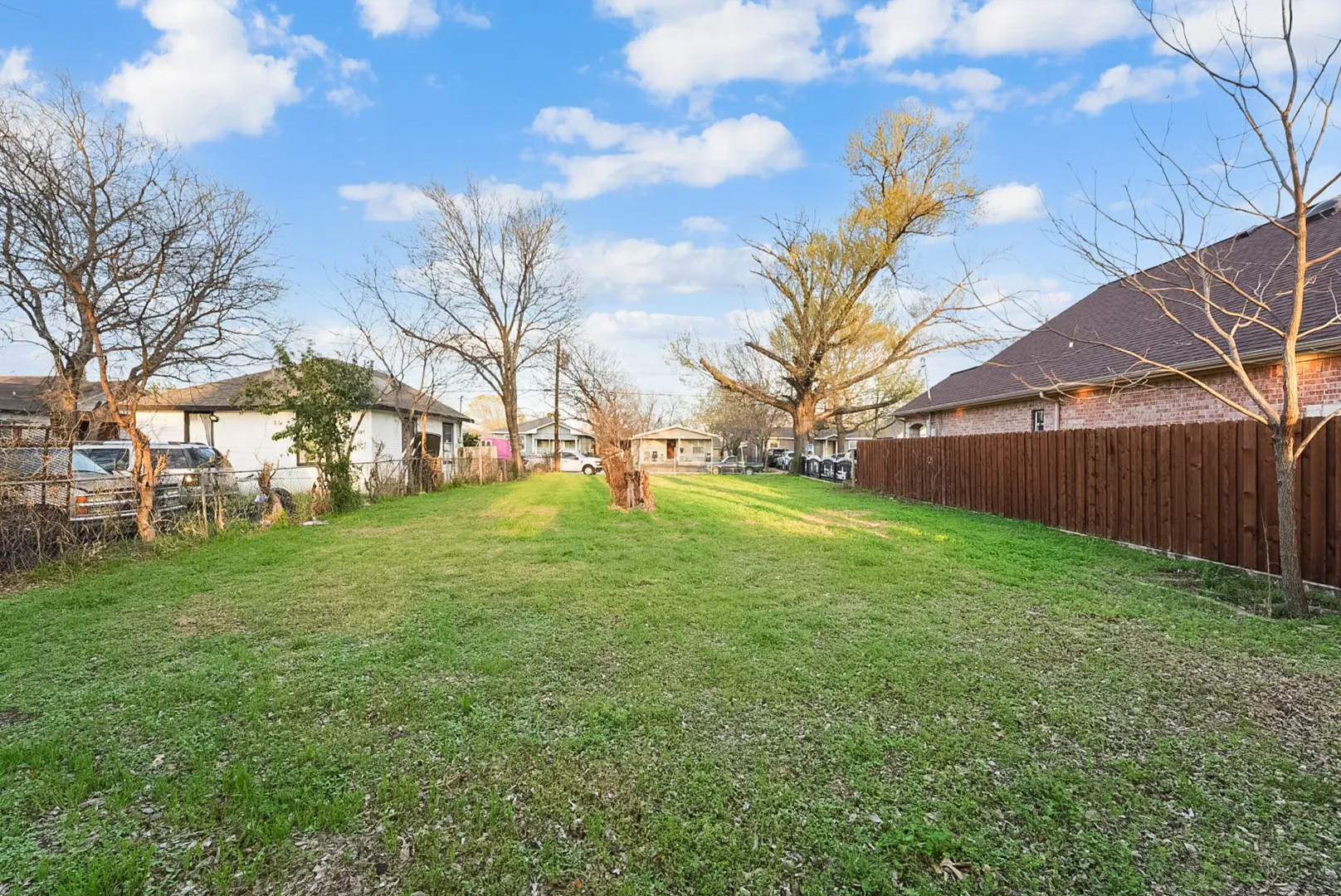 Improved Land For Sale in Dallas County , 3415 Crossman Avenue, Dallas, Texas 75212, 0, 0, Garage spaces, 0 Sqft, built in 0, mls#21208530, Real Estate Agent in Dallas, Homes For Sale in Dallas county, Homes For Sale in Dallas, Realtor in Dallas Texas, Real Estate Brokerage Independent Realty Texas, Luminita Cordes Realtor