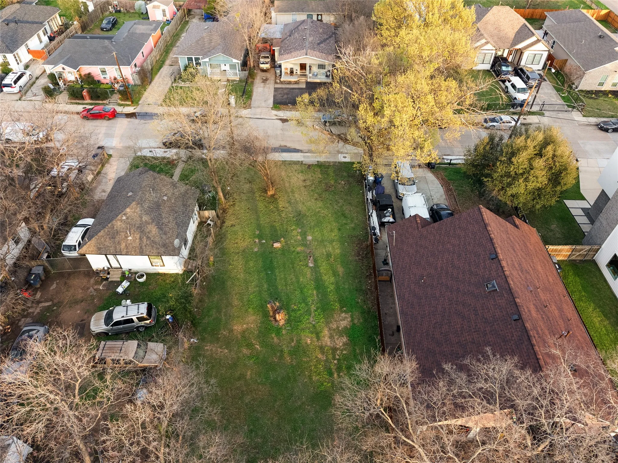 Improved Land For Sale in Dallas County , 3415 Crossman Avenue, Dallas, Texas 75212, 0, 0, Garage spaces, 0 Sqft, built in 0, mls#21208530, Real Estate Agent in Dallas, Homes For Sale in Dallas county, Homes For Sale in Dallas, Realtor in Dallas Texas, Real Estate Brokerage Independent Realty Texas, Luminita Cordes Realtor