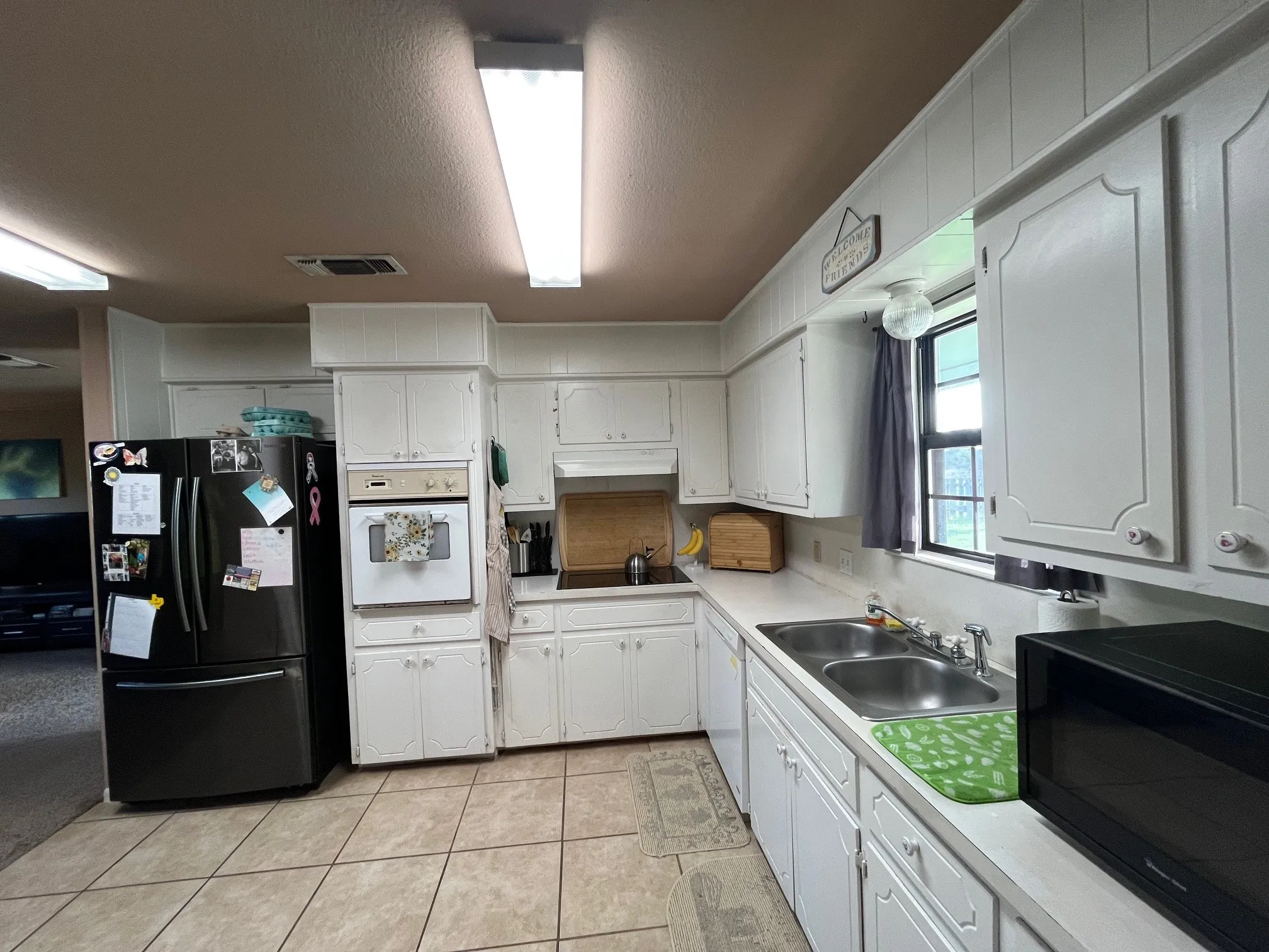 Single Family Residence For Sale in Brown County , 2204 Indian Creek Road, Brownwood, Texas 76801, 3 Bedrooms, 2 Bathrooms, Garage spaces, 1,836 Sqft, built in 1978, Price $227,500, mls#21208541, Real Estate Agent in Brownwood, Homes For Sale in Brown county, Homes For Sale in Brownwood, Realtor in Brownwood Texas, Real Estate Brokerage Independent Realty Texas, Luminita Cordes Realtor