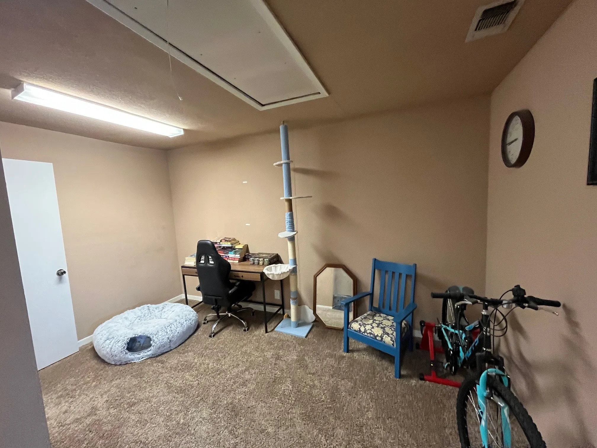 Single Family Residence For Sale in Brown County , 2204 Indian Creek Road, Brownwood, Texas 76801, 3 Bedrooms, 2 Bathrooms, Garage spaces, 1,836 Sqft, built in 1978, Price $227,500, mls#21208541, Real Estate Agent in Brownwood, Homes For Sale in Brown county, Homes For Sale in Brownwood, Realtor in Brownwood Texas, Real Estate Brokerage Independent Realty Texas, Luminita Cordes Realtor