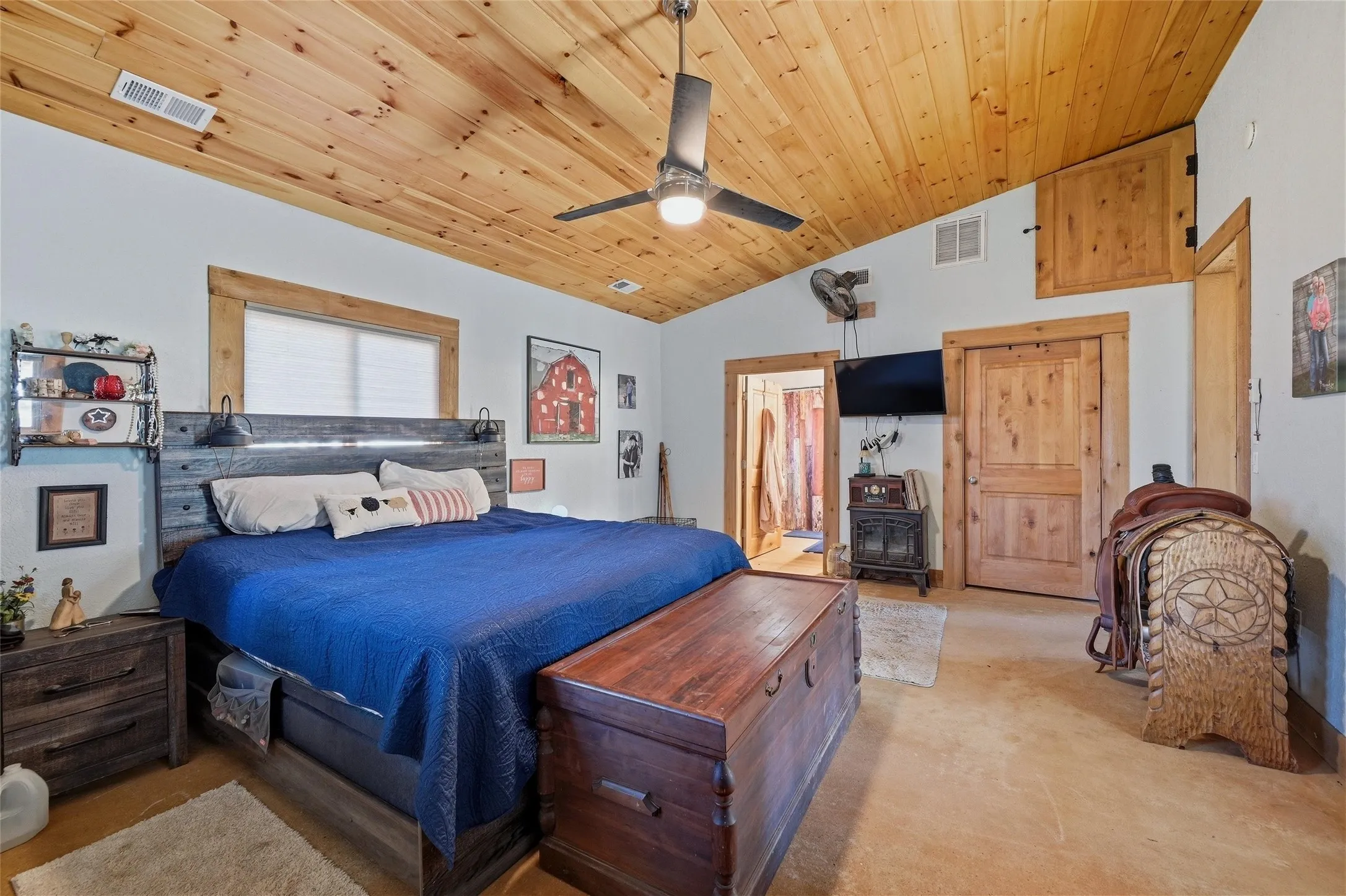 Single Family Residence For Sale in Grayson County , 115 Friar Tuck Drive, Gordonville, Texas 76245, 2 Bedroom, 2 Bathroom, 2 Garage spaces, 1,472 Sqft, built in 2020, Preowned, mls#21208240, Real Estate Agent in Gordonville, Homes For Sale in Grayson county, Homes For Sale in Gordonville, Realtor in Gordonville Texas, Real Estate Brokerage Independent Realty Texas, Luminita Cordes Realtor
