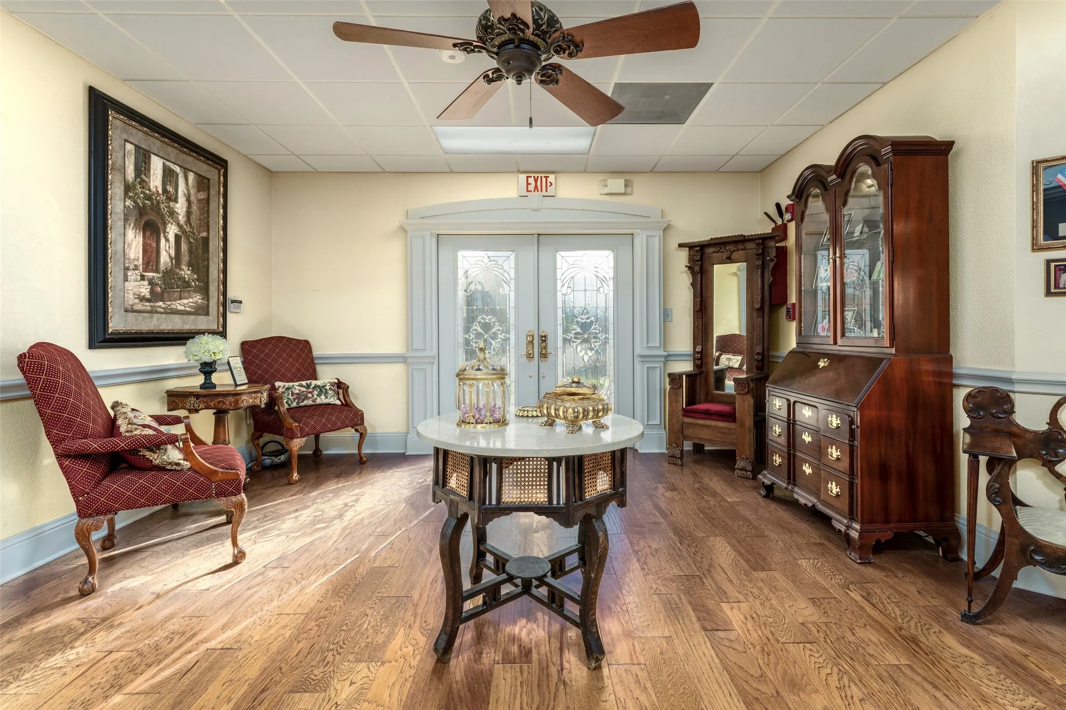 Office For Sale in Tarrant County , 2308 Michigan Court, Dalworthington Gardens, Texas 76016, 0, 0, Garage spaces, 0 Sqft, built in 2001, Preowned, Price $650,000, mls#21200931, Real Estate Agent in Dalworthington Gardens, Homes For Sale in Tarrant county, Homes For Sale in Dalworthington Gardens, Realtor in Dalworthington Gardens Texas, Real Estate Brokerage Independent Realty Texas, Luminita Cordes Realtor