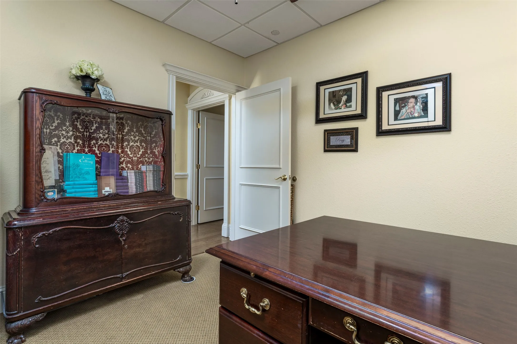 Office For Sale in Tarrant County , 2308 Michigan Court, Dalworthington Gardens, Texas 76016, 0, 0, Garage spaces, 0 Sqft, built in 2001, Preowned, Price $650,000, mls#21200931, Real Estate Agent in Dalworthington Gardens, Homes For Sale in Tarrant county, Homes For Sale in Dalworthington Gardens, Realtor in Dalworthington Gardens Texas, Real Estate Brokerage Independent Realty Texas, Luminita Cordes Realtor