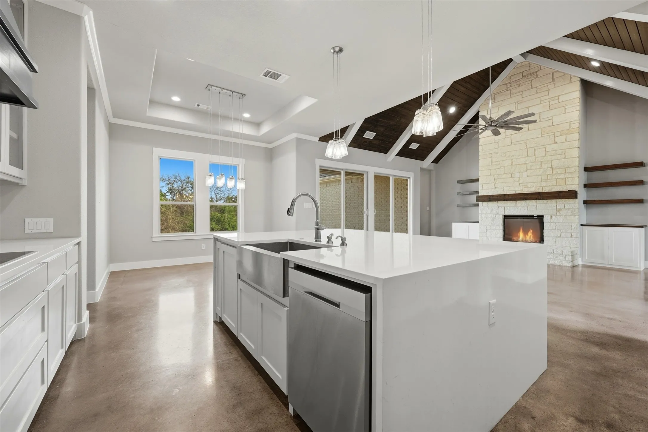 Single Family Residence For Sale in Ellis County , 3550 Sharp Court, Midlothian, Texas 76065, 4 Bedroom, 3 Bathroom, 3 Garage spaces, 3,180 Sqft, built in 2020, mls#21208607, Real Estate Agent in Midlothian, Homes For Sale in Ellis county, Homes For Sale in Midlothian, Realtor in Midlothian Texas, Real Estate Brokerage Independent Realty Texas, Luminita Cordes Realtor