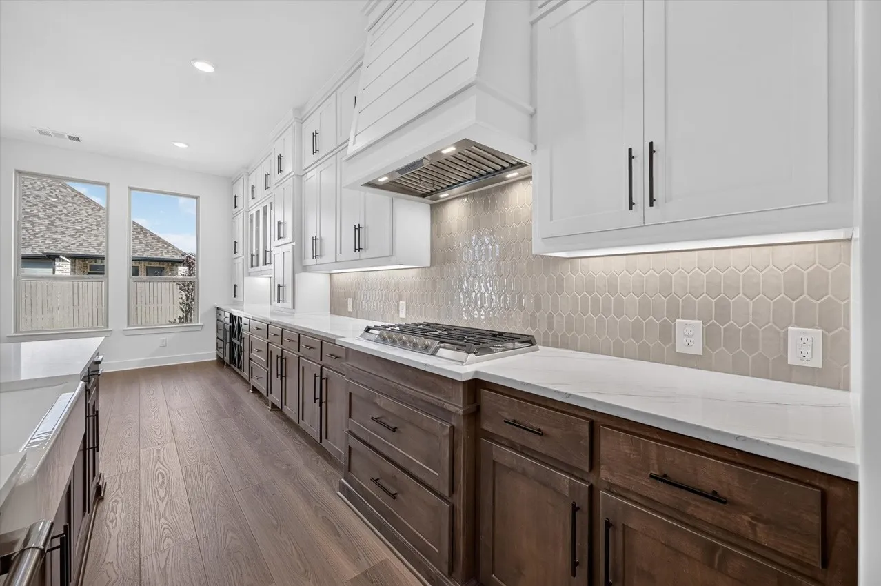 Single Family Residence For Sale in Denton County , 304 Barnwood Way, Northlake, Texas 76247, 5 Bedroom, 7 Bathroom, 3 Garage spaces, 3,983 Sqft, built in 2026, New Construction - Incomplete, mls#21208302, Real Estate Agent in Northlake, Homes For Sale in Denton county, Homes For Sale in Northlake, Realtor in Northlake Texas, Real Estate Brokerage Independent Realty Texas, Luminita Cordes Realtor
