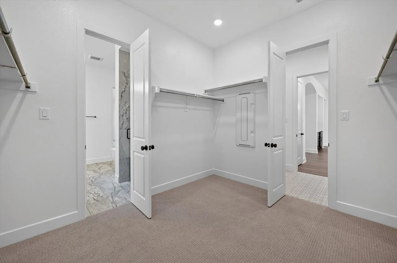Single Family Residence For Sale in Denton County , 304 Barnwood Way, Northlake, Texas 76247, 5 Bedroom, 7 Bathroom, 3 Garage spaces, 3,983 Sqft, built in 2026, New Construction - Incomplete, mls#21208302, Real Estate Agent in Northlake, Homes For Sale in Denton county, Homes For Sale in Northlake, Realtor in Northlake Texas, Real Estate Brokerage Independent Realty Texas, Luminita Cordes Realtor