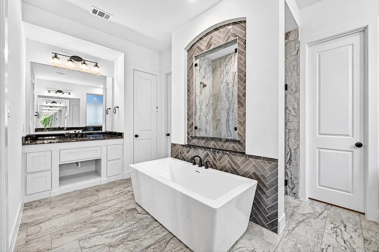Single Family Residence For Sale in Denton County , 304 Barnwood Way, Northlake, Texas 76247, 5 Bedroom, 7 Bathroom, 3 Garage spaces, 3,983 Sqft, built in 2026, New Construction - Incomplete, mls#21208302, Real Estate Agent in Northlake, Homes For Sale in Denton county, Homes For Sale in Northlake, Realtor in Northlake Texas, Real Estate Brokerage Independent Realty Texas, Luminita Cordes Realtor