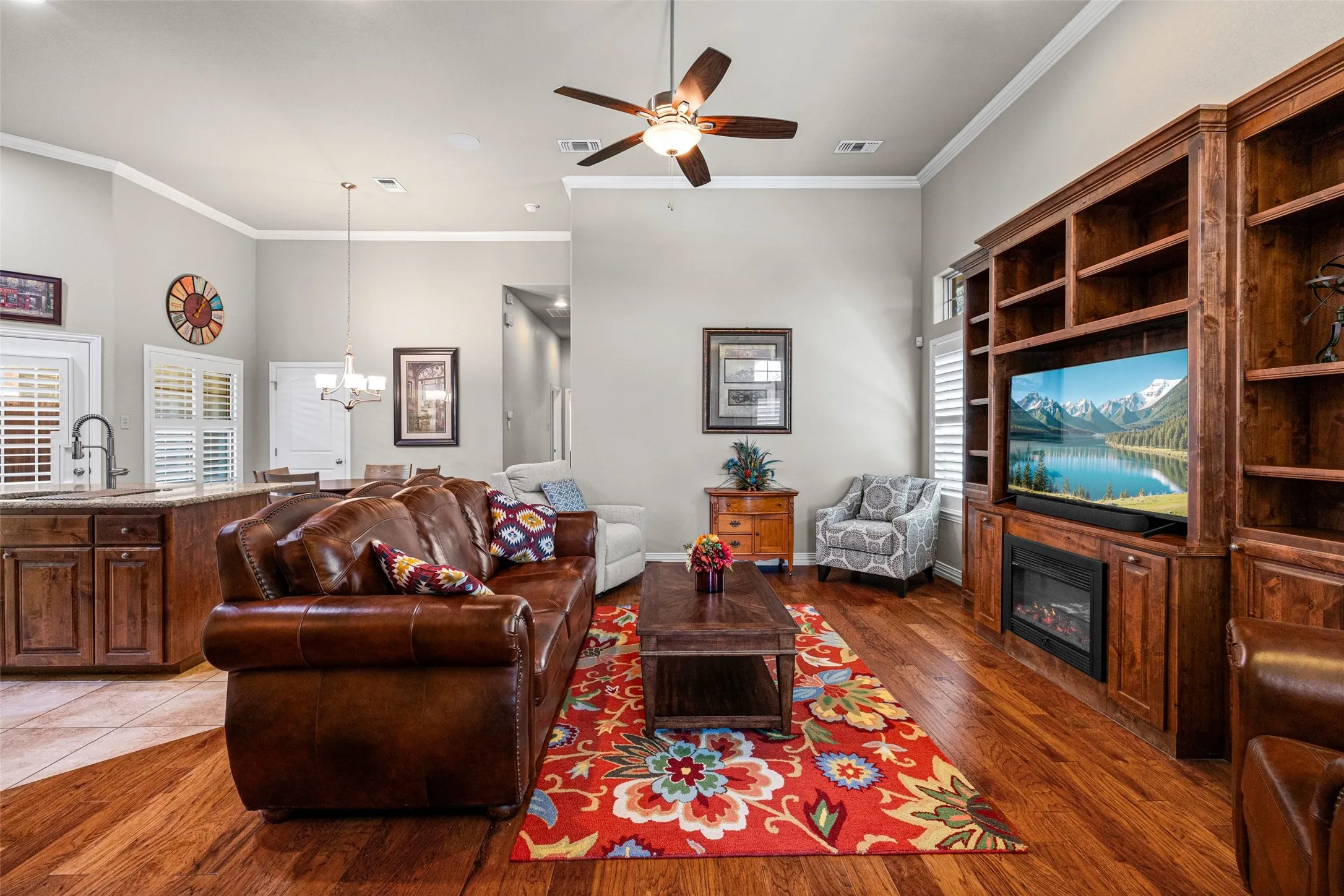 Single Family Residence For Sale in Hood County , 2214 Cobblestone Court, Granbury, Texas 76049, 3 Bedroom, 2 Bathroom, 2 Garage spaces, 1,440 Sqft, built in 2014, Preowned, Price $324,900, mls#21208590, Real Estate Agent in Granbury, Homes For Sale in Hood county, Homes For Sale in Granbury, Realtor in Granbury Texas, Real Estate Brokerage Independent Realty Texas, Luminita Cordes Realtor