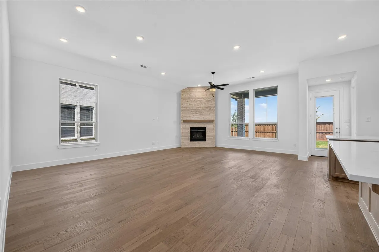 Single Family Residence For Sale in Denton County , 1033 Alberta Spruce Road, Fort Worth, Texas 76247, 3 Bedroom, 2 Bathroom, 2 Garage spaces, 1,864 Sqft, built in 2026, New Construction - Incomplete, mls#21208389, Real Estate Agent in Fort Worth, Homes For Sale in Denton county, Homes For Sale in Fort Worth, Realtor in Fort Worth Texas, Real Estate Brokerage Independent Realty Texas, Luminita Cordes Realtor