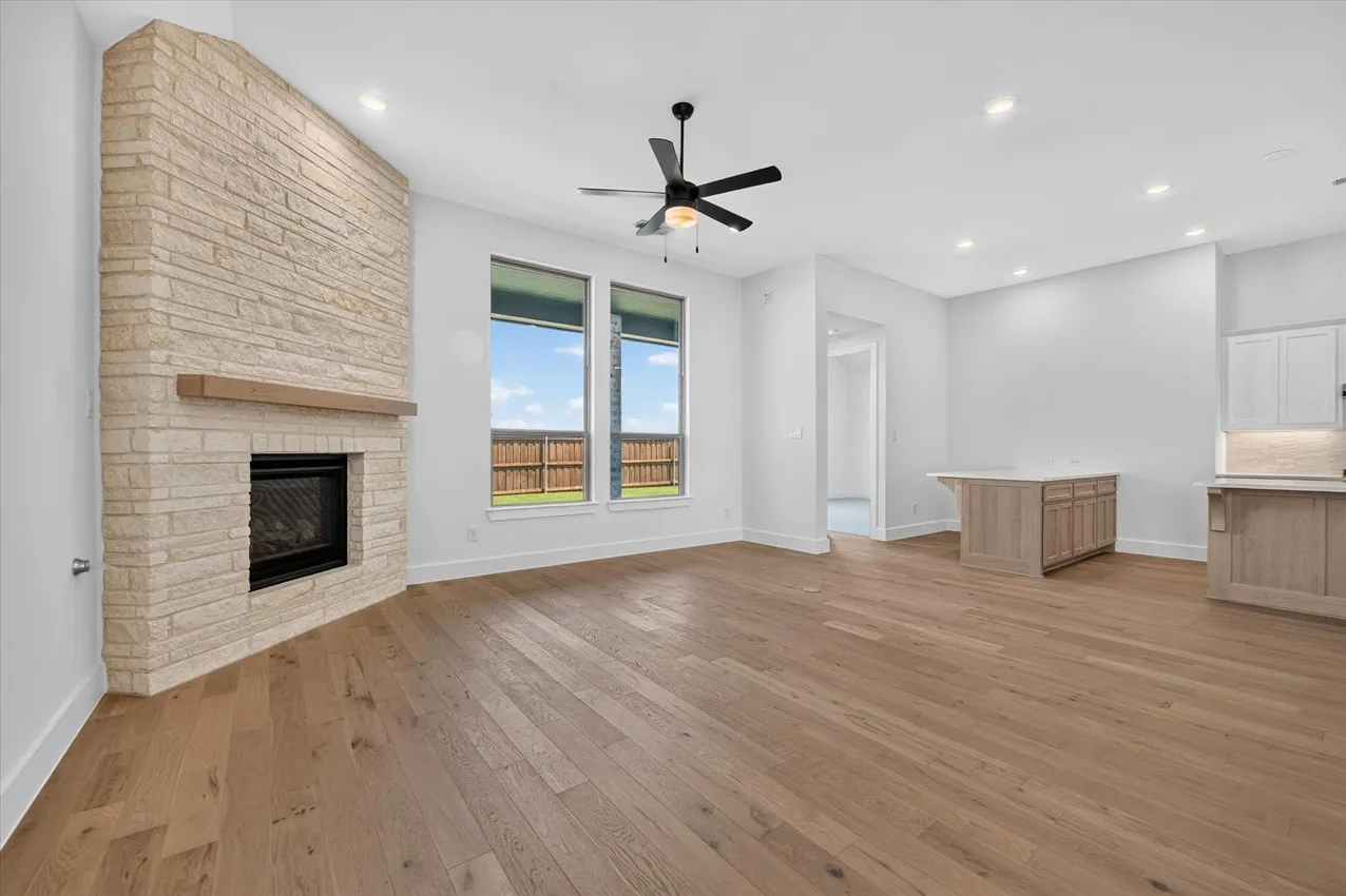 Single Family Residence For Sale in Denton County , 1033 Alberta Spruce Road, Fort Worth, Texas 76247, 3 Bedroom, 2 Bathroom, 2 Garage spaces, 1,864 Sqft, built in 2026, New Construction - Incomplete, mls#21208389, Real Estate Agent in Fort Worth, Homes For Sale in Denton county, Homes For Sale in Fort Worth, Realtor in Fort Worth Texas, Real Estate Brokerage Independent Realty Texas, Luminita Cordes Realtor