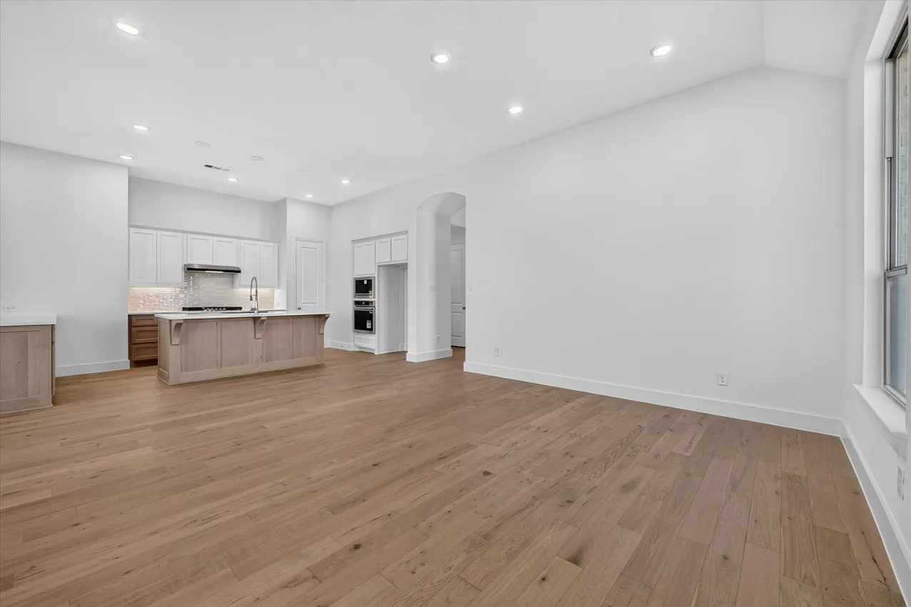 Single Family Residence For Sale in Denton County , 1033 Alberta Spruce Road, Fort Worth, Texas 76247, 3 Bedroom, 2 Bathroom, 2 Garage spaces, 1,864 Sqft, built in 2026, New Construction - Incomplete, mls#21208389, Real Estate Agent in Fort Worth, Homes For Sale in Denton county, Homes For Sale in Fort Worth, Realtor in Fort Worth Texas, Real Estate Brokerage Independent Realty Texas, Luminita Cordes Realtor