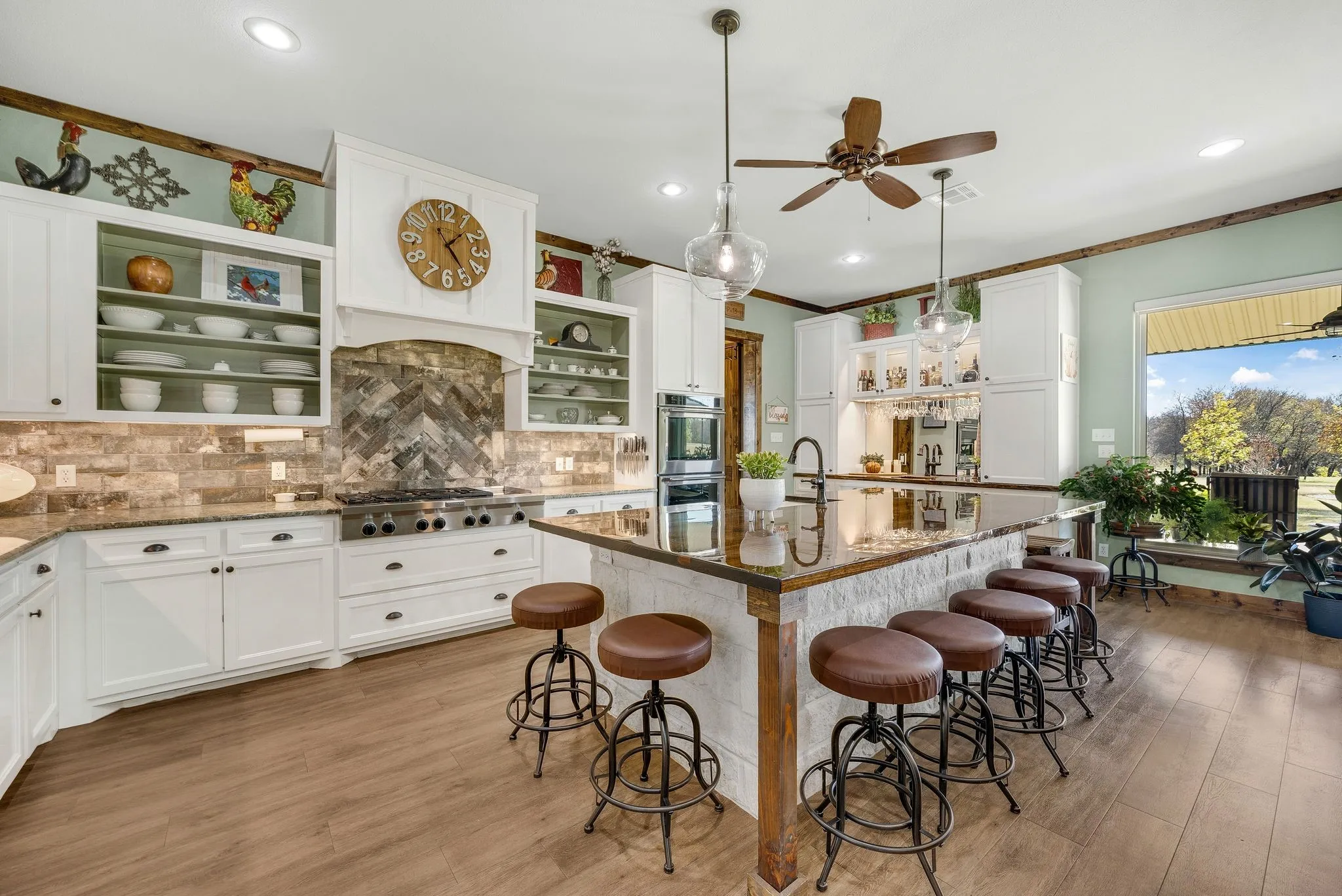 Single Family Residence For Sale in Grayson County , 650 Scoggins Road, Tioga, Texas 76271, 4 Bedroom, 3 Bathroom, 3 Garage spaces, 2,400 Sqft, built in 2016, Preowned, Price $1,299,000, mls#21203886, Real Estate Agent in Tioga, Homes For Sale in Grayson county, Homes For Sale in Tioga, Realtor in Tioga Texas, Real Estate Brokerage Independent Realty Texas, Luminita Cordes Realtor