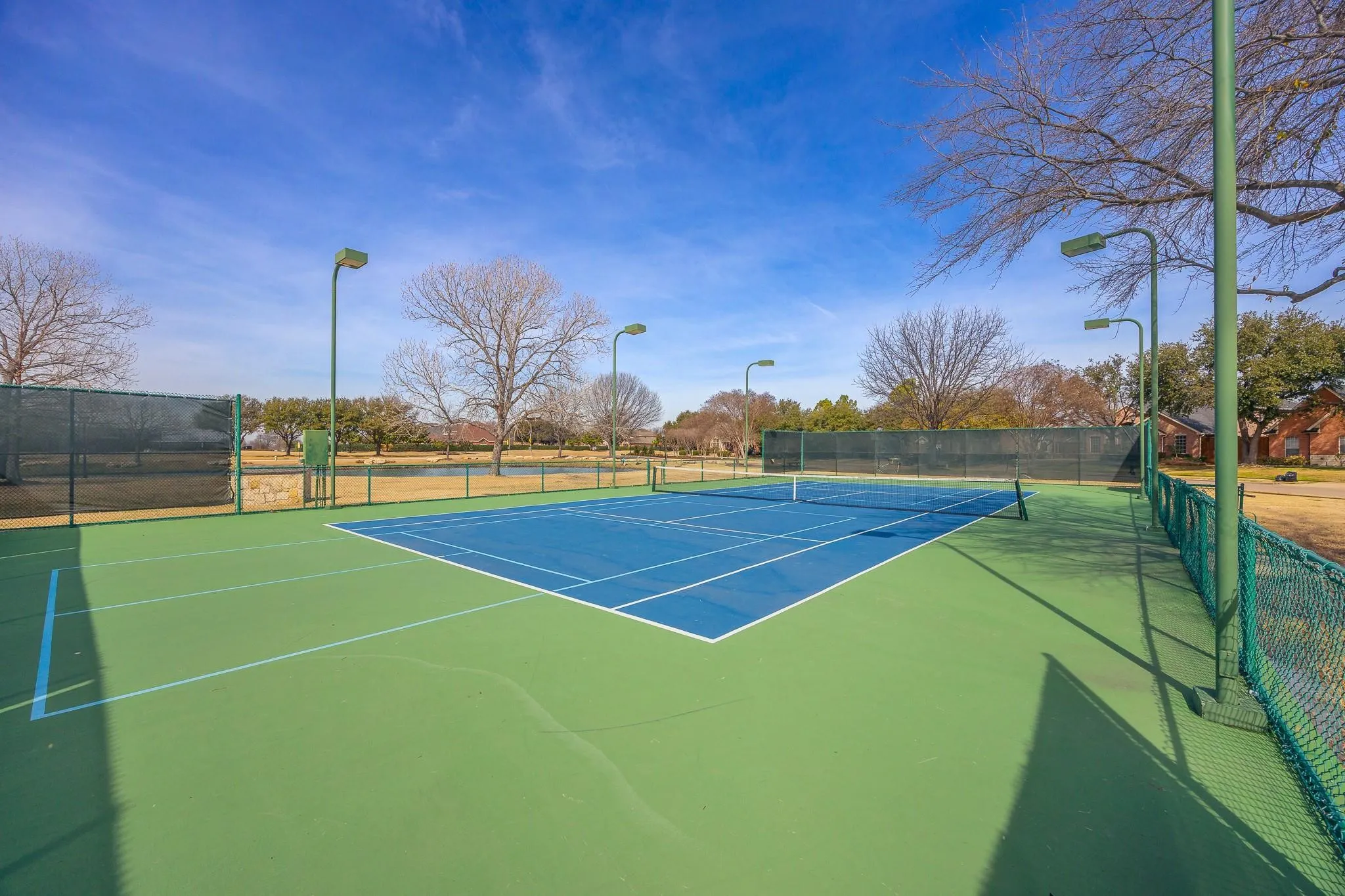 Single Family Residence For Sale in Dallas County , 9509 Glenshee Drive, Rowlett, Texas 75089, 4 Bedroom, 3 Bathroom, 2 Garage spaces, 2,556 Sqft, built in 2003, mls#21208835, Real Estate Agent in Rowlett, Homes For Sale in Dallas county, Homes For Sale in Rowlett, Realtor in Rowlett Texas, Real Estate Brokerage Independent Realty Texas, Luminita Cordes Realtor