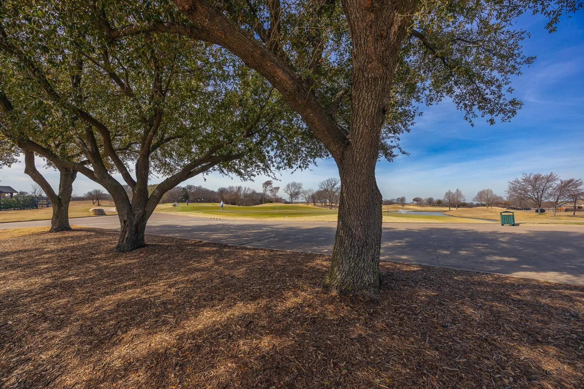 Single Family Residence For Sale in Dallas County , 9509 Glenshee Drive, Rowlett, Texas 75089, 4 Bedroom, 3 Bathroom, 2 Garage spaces, 2,556 Sqft, built in 2003, mls#21208835, Real Estate Agent in Rowlett, Homes For Sale in Dallas county, Homes For Sale in Rowlett, Realtor in Rowlett Texas, Real Estate Brokerage Independent Realty Texas, Luminita Cordes Realtor