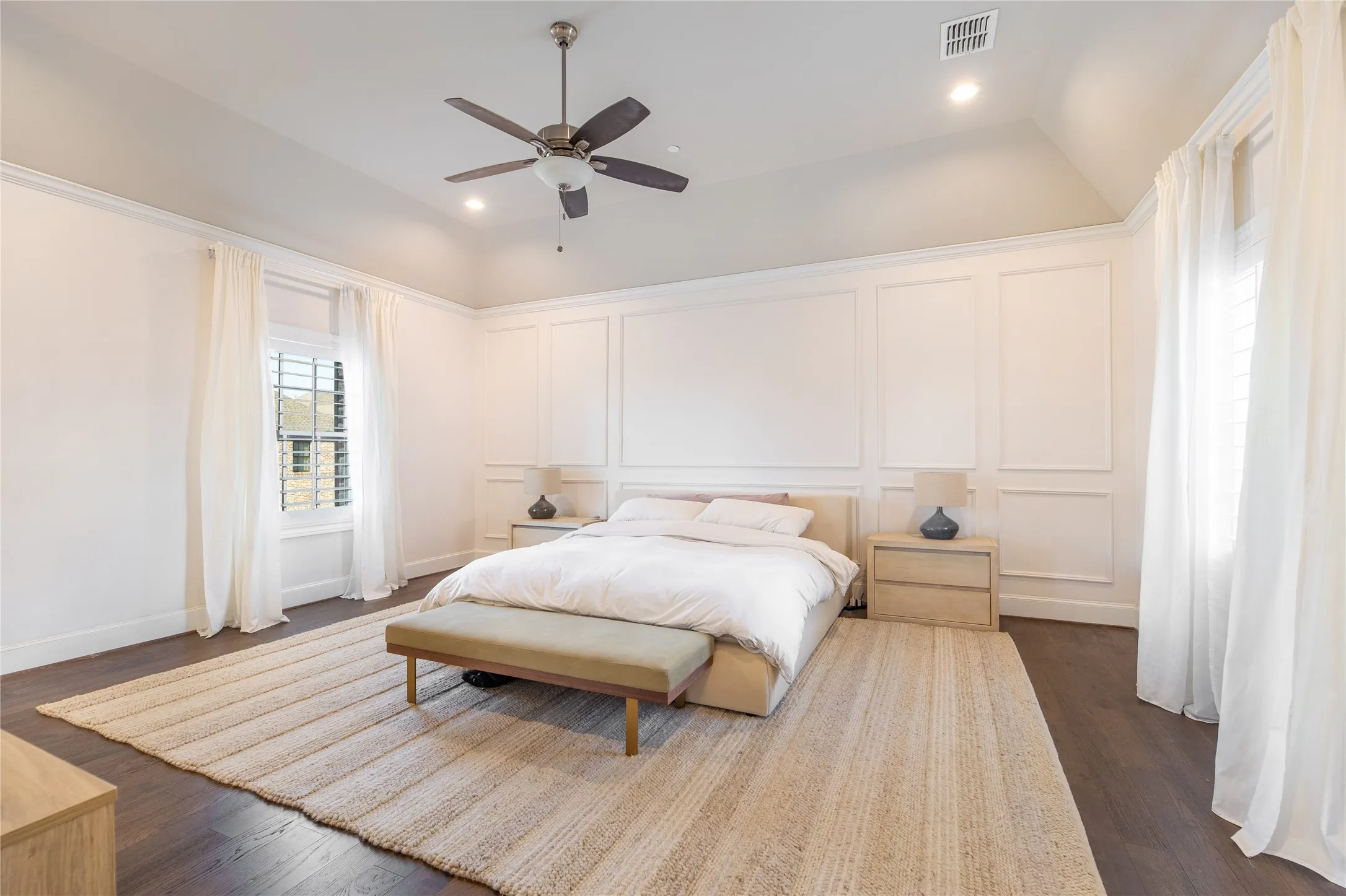 Townhouse For Sale in Dallas County , 4116 Runyon Road, Addison, Texas 75001, 3 Bedrooms, 4 Bathrooms, 2 Garage spaces, 2,588 Sqft, built in 2018, Preowned, Price $725,000, mls#21193730, Real Estate Agent in Addison, Homes For Sale in Dallas county, Homes For Sale in Addison, Realtor in Addison Texas, Real Estate Brokerage Independent Realty Texas, Luminita Cordes Realtor