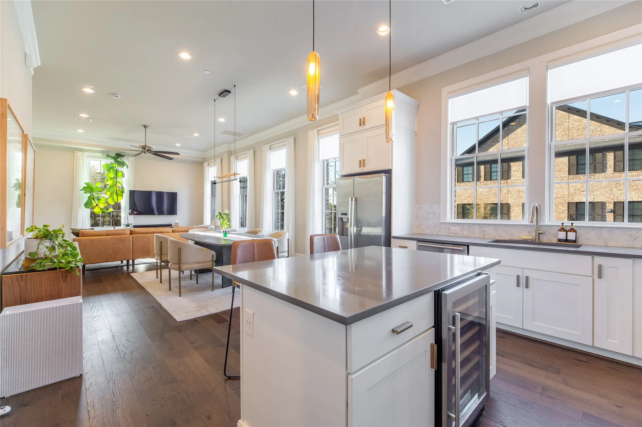 Townhouse For Sale in Dallas County , 4116 Runyon Road, Addison, Texas 75001, 3 Bedrooms, 4 Bathrooms, 2 Garage spaces, 2,588 Sqft, built in 2018, Preowned, Price $725,000, mls#21193730, Real Estate Agent in Addison, Homes For Sale in Dallas county, Homes For Sale in Addison, Realtor in Addison Texas, Real Estate Brokerage Independent Realty Texas, Luminita Cordes Realtor