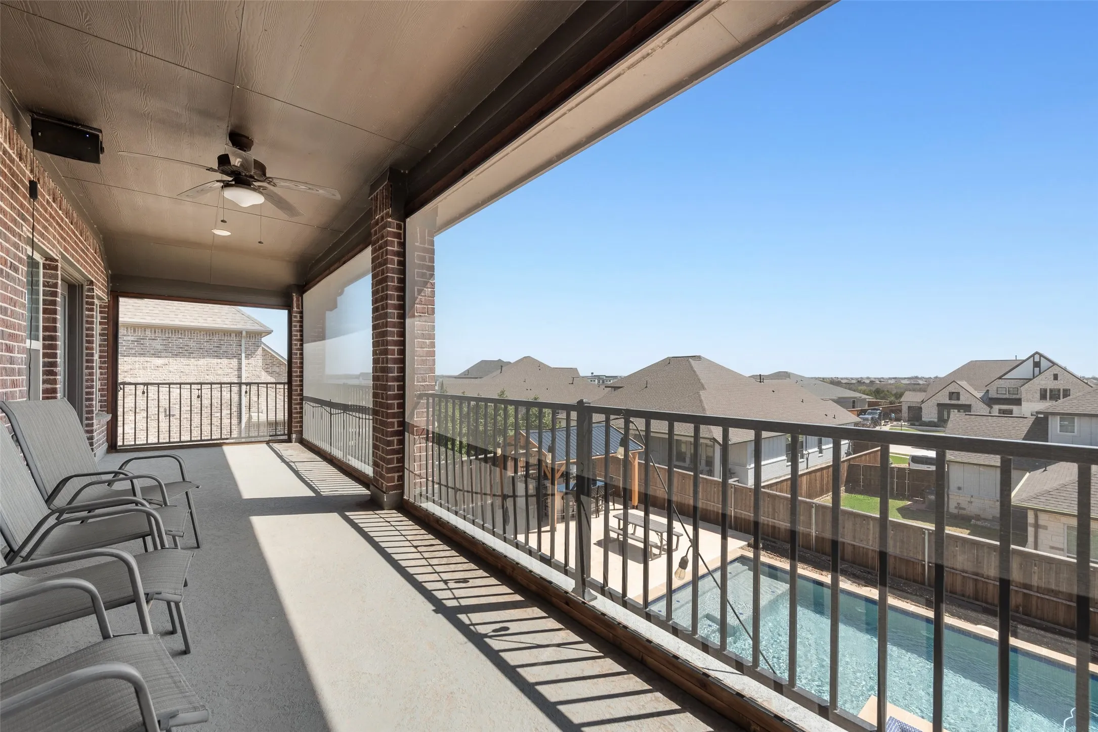 Huge upstairs balcony with lake view