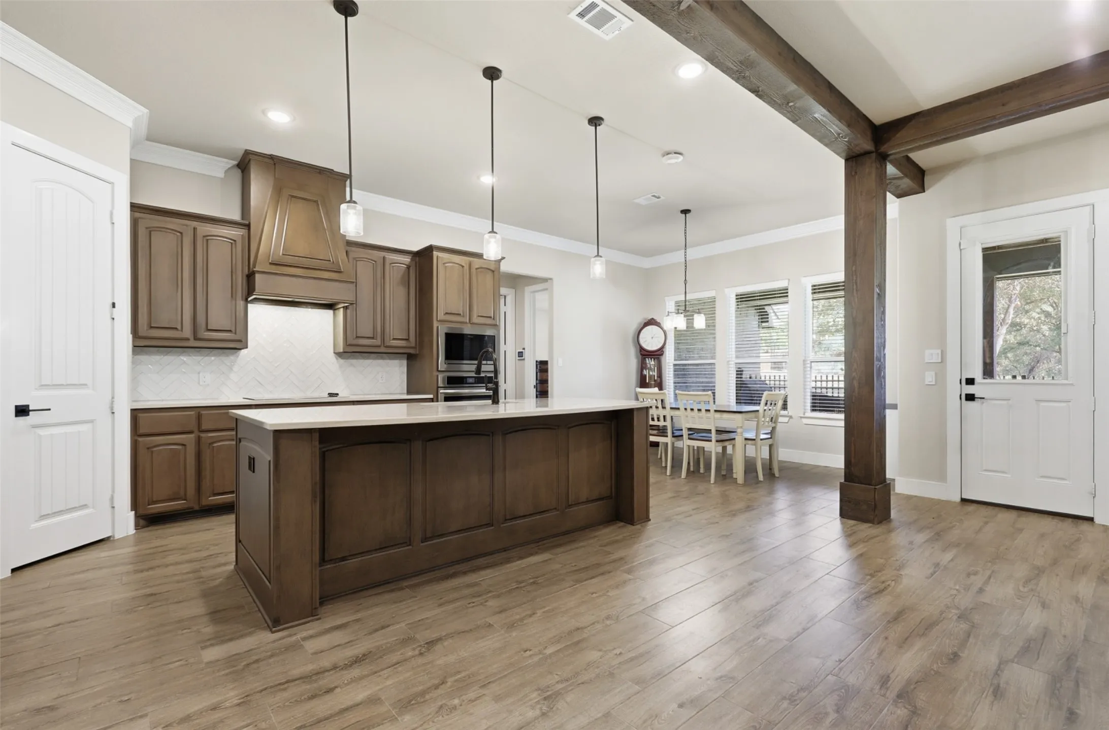 Single Family Residence For Sale in Johnson County , 2021 Crystal Palace Boulevard, Alvarado, Texas 76009, 4 Bedroom, 3 Bathroom, 3 Garage spaces, 2,747 Sqft, built in 2025, mls#21206166, Real Estate Agent in Alvarado, Homes For Sale in Johnson county, Homes For Sale in Alvarado, Realtor in Alvarado Texas, Real Estate Brokerage Independent Realty Texas, Luminita Cordes Realtor