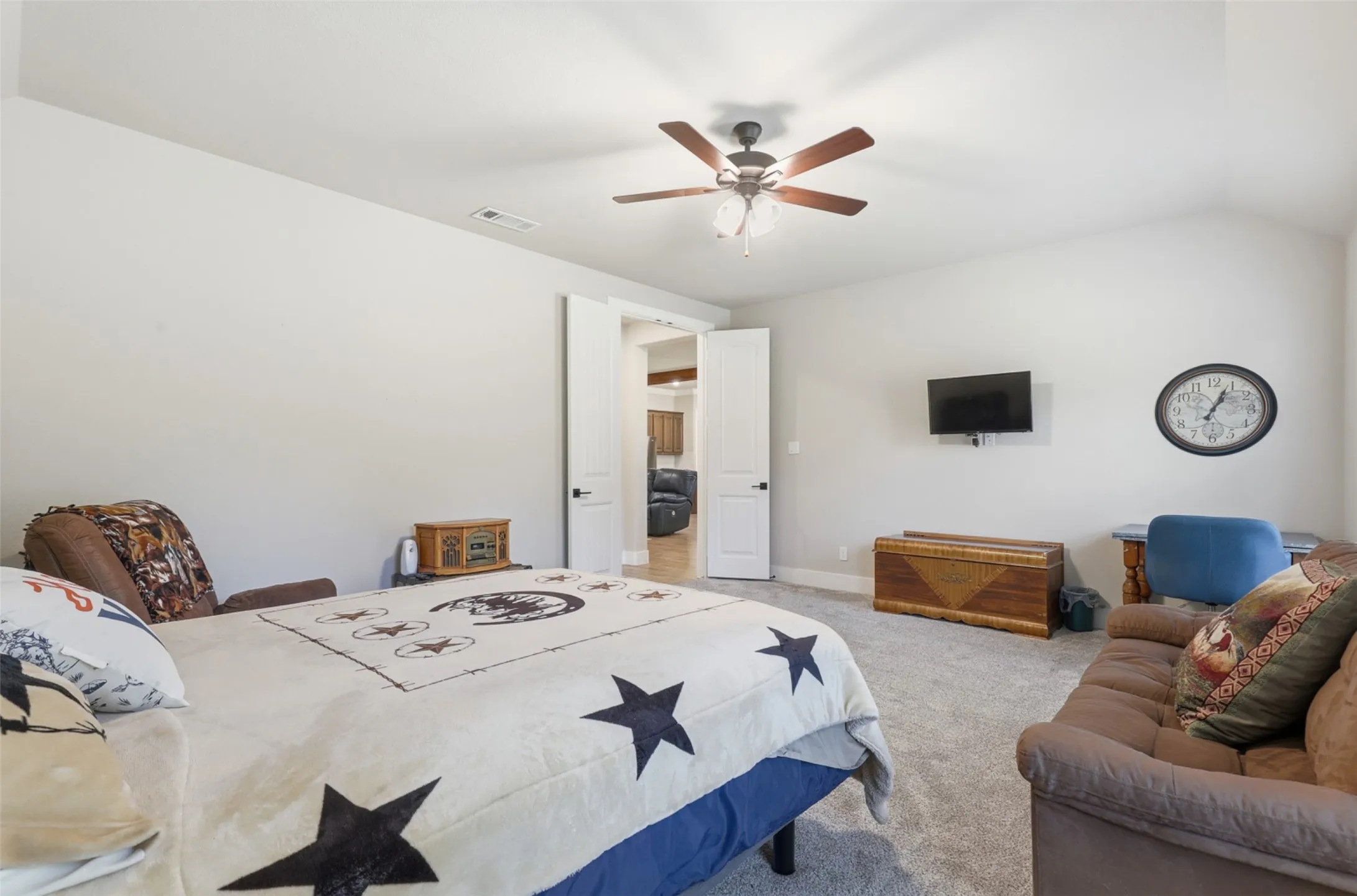 Single Family Residence For Sale in Johnson County , 2021 Crystal Palace Boulevard, Alvarado, Texas 76009, 4 Bedroom, 3 Bathroom, 3 Garage spaces, 2,747 Sqft, built in 2025, mls#21206166, Real Estate Agent in Alvarado, Homes For Sale in Johnson county, Homes For Sale in Alvarado, Realtor in Alvarado Texas, Real Estate Brokerage Independent Realty Texas, Luminita Cordes Realtor
