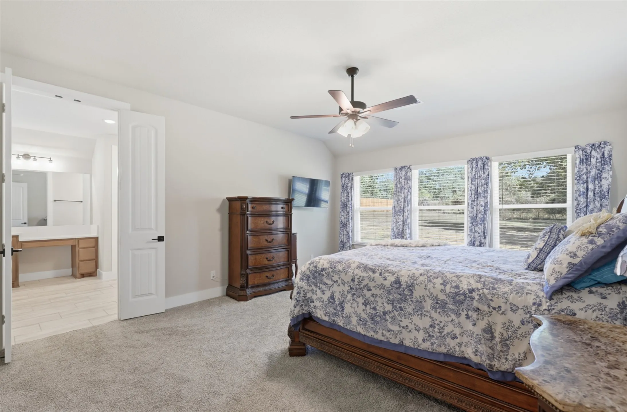 Single Family Residence For Sale in Johnson County , 2021 Crystal Palace Boulevard, Alvarado, Texas 76009, 4 Bedroom, 3 Bathroom, 3 Garage spaces, 2,747 Sqft, built in 2025, mls#21206166, Real Estate Agent in Alvarado, Homes For Sale in Johnson county, Homes For Sale in Alvarado, Realtor in Alvarado Texas, Real Estate Brokerage Independent Realty Texas, Luminita Cordes Realtor