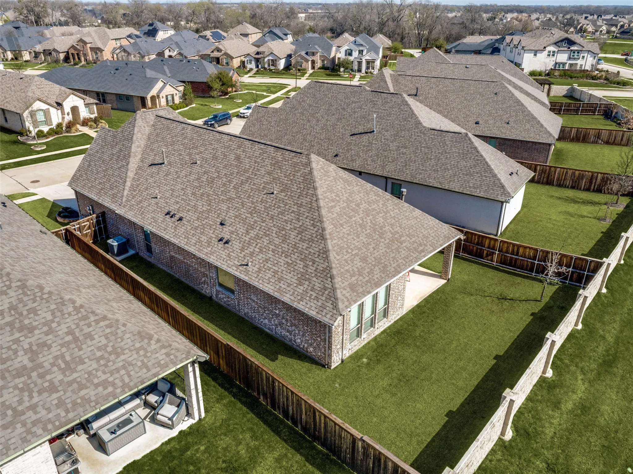 Single Family Residence For Sale in Collin County , 8212 San Bernard Trail, Mc Kinney, Texas 75071, 4 Bedroom, 3 Bathroom, 2 Garage spaces, 2,176 Sqft, built in 2021, Preowned, mls#21208962, Real Estate Agent in Mc Kinney, Homes For Sale in Collin county, Homes For Sale in Mc Kinney, Realtor in Mc Kinney Texas, Real Estate Brokerage Independent Realty Texas, Luminita Cordes Realtor