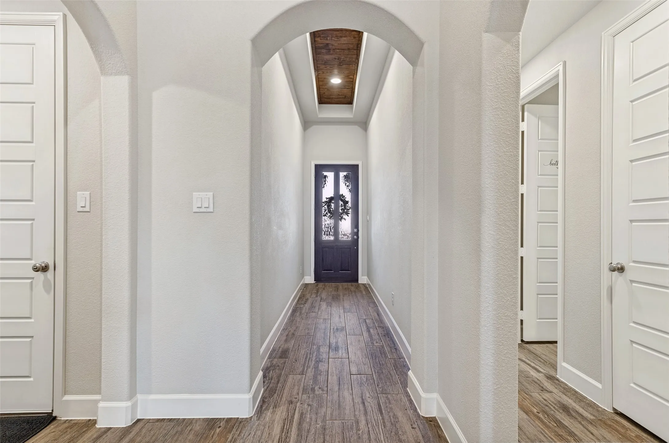 12 ft ceilings in entry