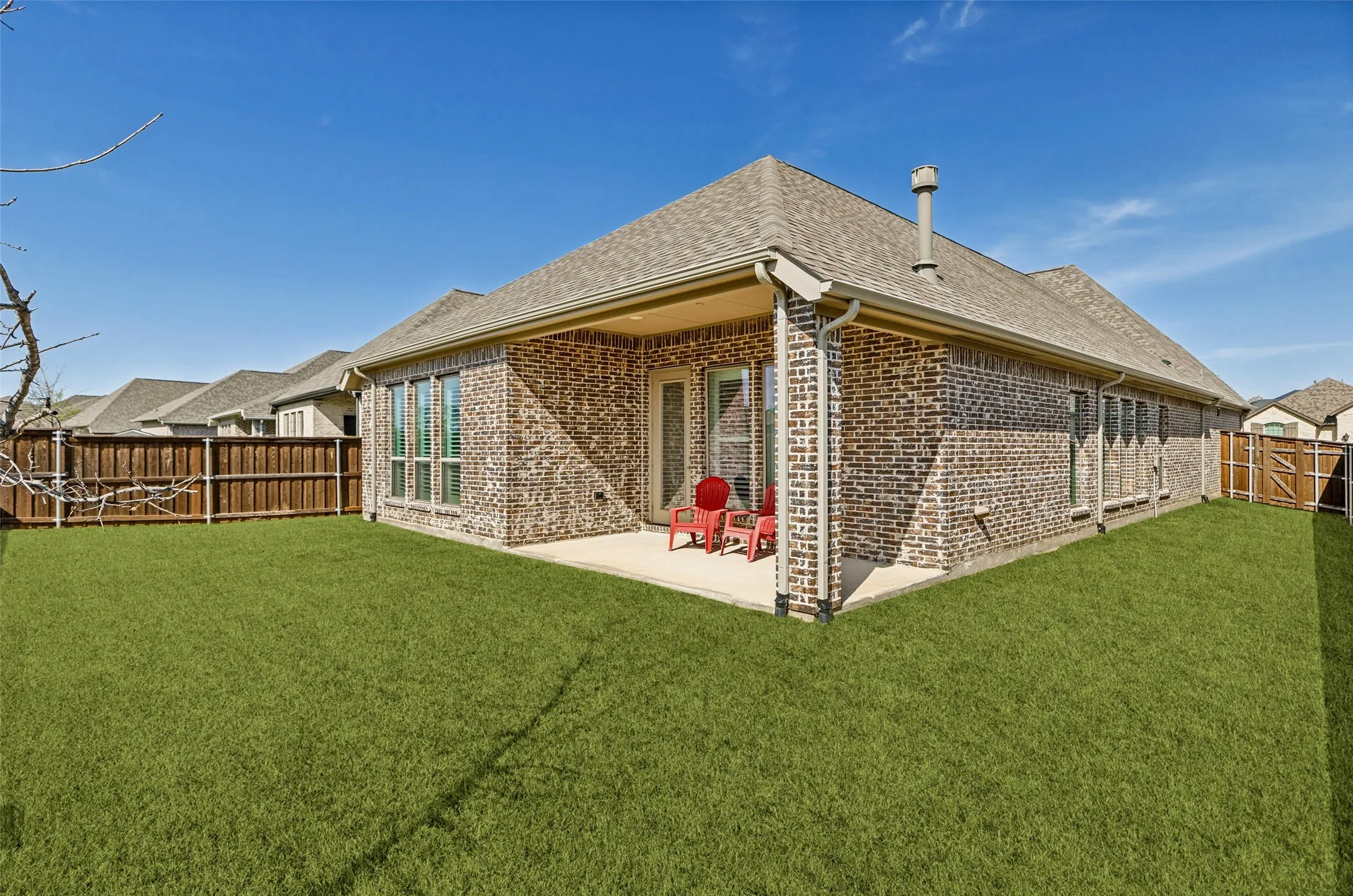 Single Family Residence For Sale in Collin County , 8212 San Bernard Trail, Mc Kinney, Texas 75071, 4 Bedroom, 3 Bathroom, 2 Garage spaces, 2,176 Sqft, built in 2021, Preowned, mls#21208962, Real Estate Agent in Mc Kinney, Homes For Sale in Collin county, Homes For Sale in Mc Kinney, Realtor in Mc Kinney Texas, Real Estate Brokerage Independent Realty Texas, Luminita Cordes Realtor