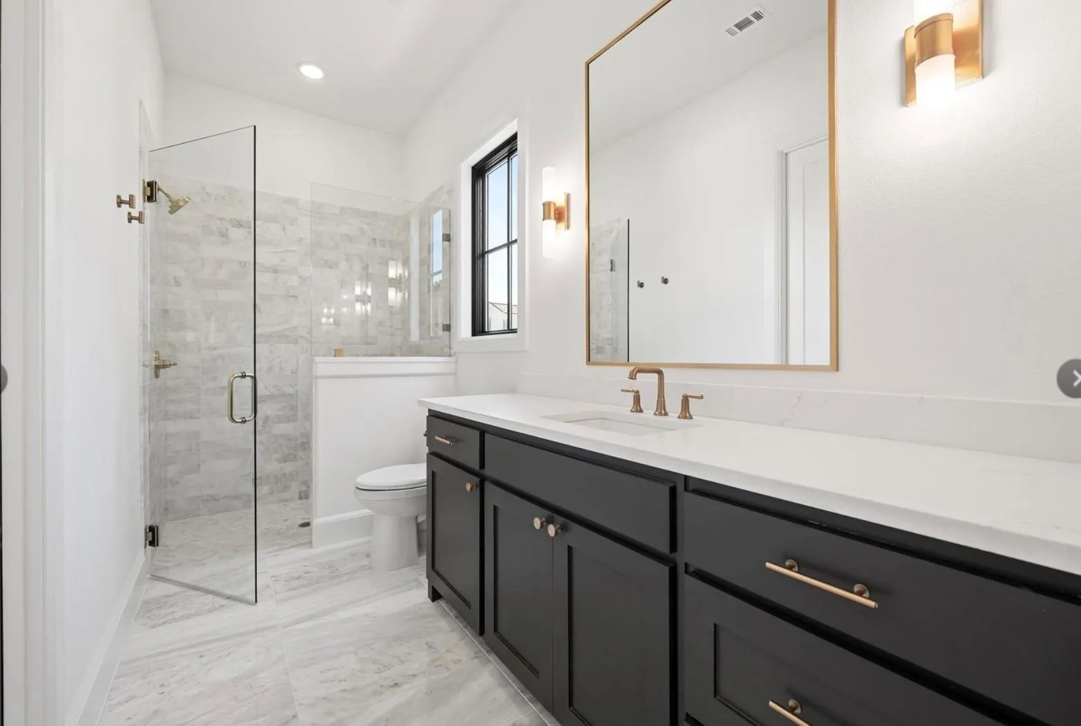 Single Family Residence For Sale in Tarrant County , 9624 Latour Lane, Fort Worth, Texas 76126, 4 Bedroom, 6 Bathroom, 2 Garage spaces, 4,505 Sqft, built in 2023, Preowned, mls#21201506, Real Estate Agent in Fort Worth, Homes For Sale in Tarrant county, Homes For Sale in Fort Worth, Realtor in Fort Worth Texas, Real Estate Brokerage Independent Realty Texas, Luminita Cordes Realtor