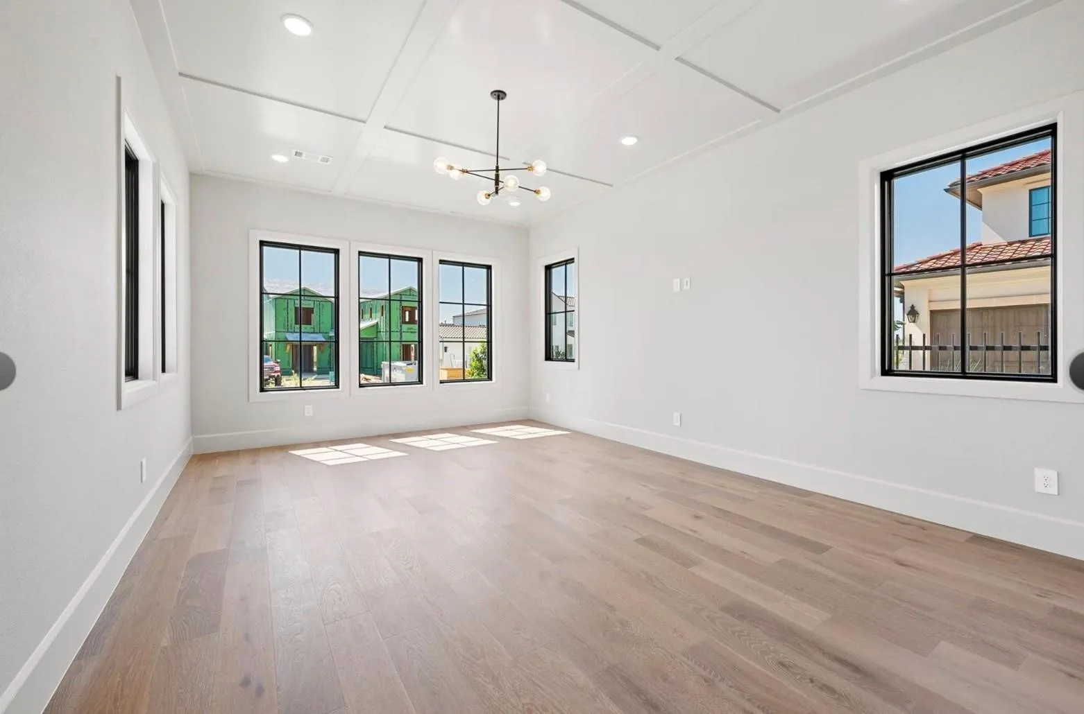 Single Family Residence For Sale in Tarrant County , 9624 Latour Lane, Fort Worth, Texas 76126, 4 Bedroom, 6 Bathroom, 2 Garage spaces, 4,505 Sqft, built in 2023, Preowned, mls#21201506, Real Estate Agent in Fort Worth, Homes For Sale in Tarrant county, Homes For Sale in Fort Worth, Realtor in Fort Worth Texas, Real Estate Brokerage Independent Realty Texas, Luminita Cordes Realtor