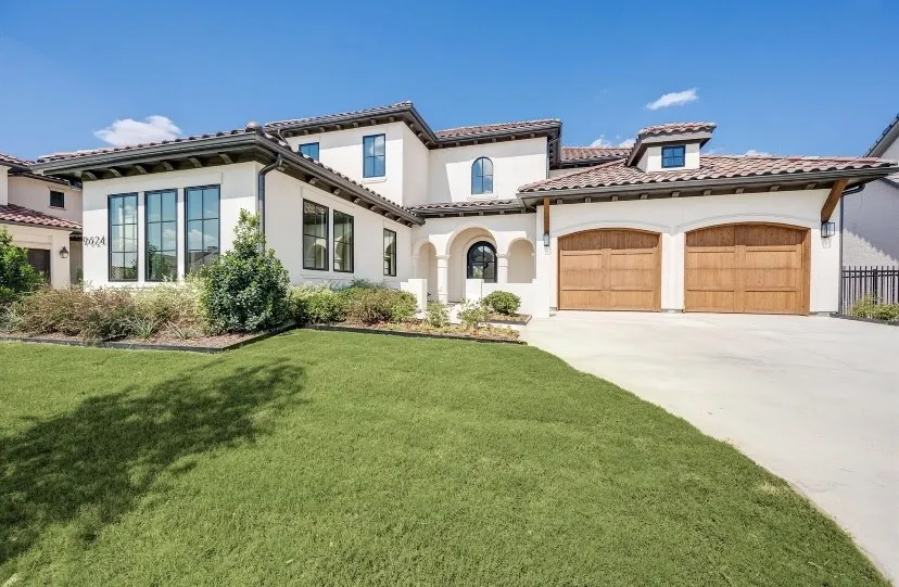 Single Family Residence For Sale in Tarrant County , 9624 Latour Lane, Fort Worth, Texas 76126, 4 Bedroom, 6 Bathroom, 2 Garage spaces, 4,505 Sqft, built in 2023, Preowned, mls#21201506, Real Estate Agent in Fort Worth, Homes For Sale in Tarrant county, Homes For Sale in Fort Worth, Realtor in Fort Worth Texas, Real Estate Brokerage Independent Realty Texas, Luminita Cordes Realtor