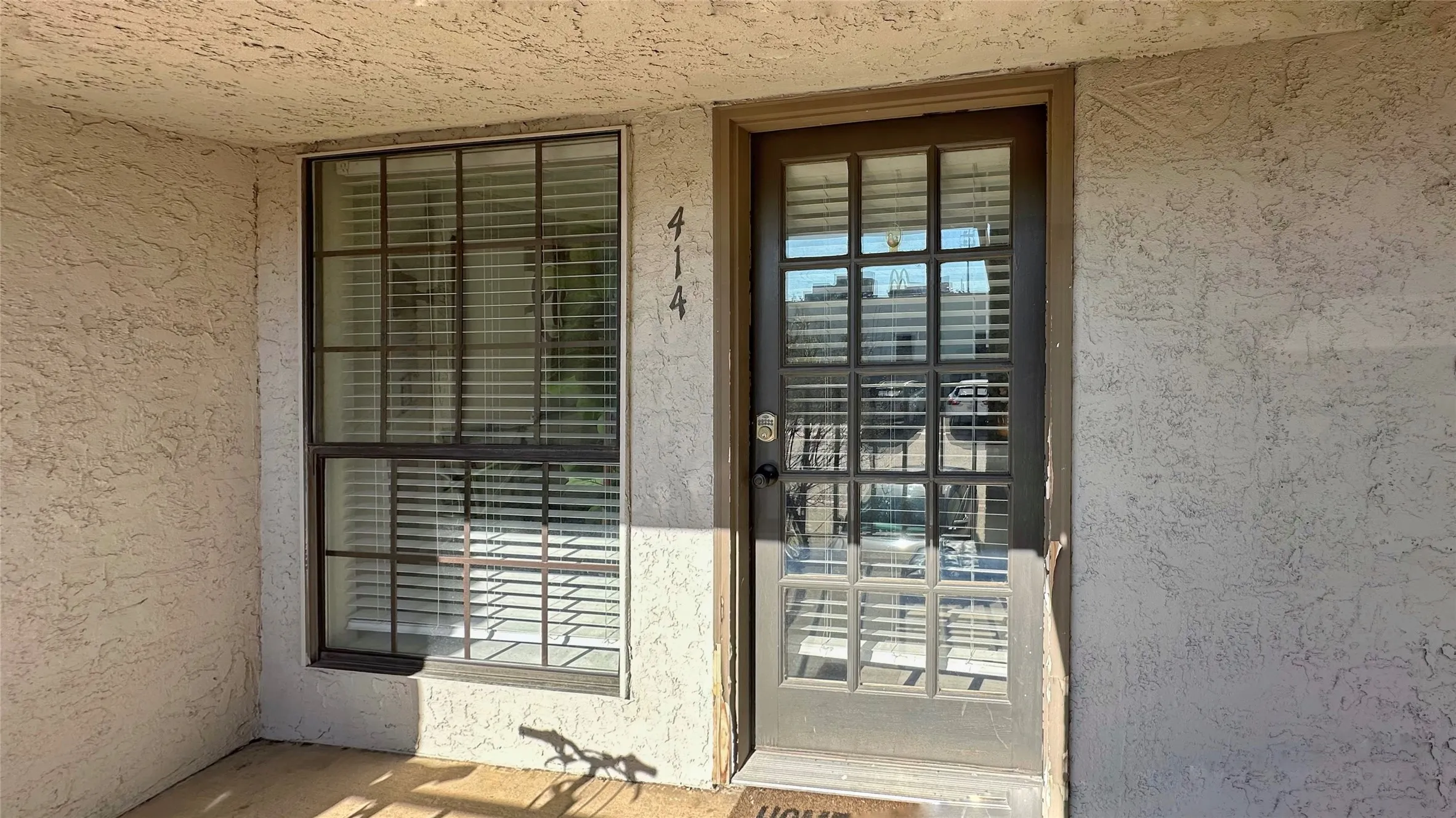 Condominium For Sale in Dallas County , 6108 Abrams Road 414, Dallas, Texas 75231, 1 Bedroom, 1 Bathroom, Garage spaces, 600 Sqft, built in 1980, mls#21208947, Real Estate Agent in Dallas, Homes For Sale in Dallas county, Homes For Sale in Dallas, Realtor in Dallas Texas, Real Estate Brokerage Independent Realty Texas, Luminita Cordes Realtor