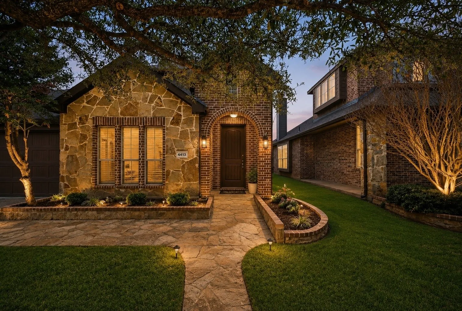 Single Family Residence For Sale in Collin County , 4413 Moonlight Drive, Mc Kinney, Texas 75071, 4 Bedroom, 4 Bathroom, 2 Garage spaces, 2,500 Sqft, built in 2011, Preowned, mls#21209074, Real Estate Agent in Mc Kinney, Homes For Sale in Collin county, Homes For Sale in Mc Kinney, Realtor in Mc Kinney Texas, Real Estate Brokerage Independent Realty Texas, Luminita Cordes Realtor