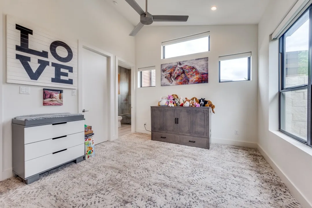 Single Family Residence For Sale in Dallas County , 3918 Lively Lane, Dallas, Texas 75220, 4 Bedroom, 6 Bathroom, 3 Garage spaces, 4,671 Sqft, built in 2019, mls#21209219, Real Estate Agent in Dallas, Homes For Sale in Dallas county, Homes For Sale in Dallas, Realtor in Dallas Texas, Real Estate Brokerage Independent Realty Texas, Luminita Cordes Realtor