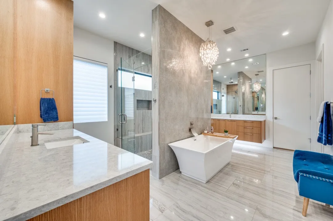 Single Family Residence For Sale in Dallas County , 3918 Lively Lane, Dallas, Texas 75220, 4 Bedroom, 6 Bathroom, 3 Garage spaces, 4,671 Sqft, built in 2019, mls#21209219, Real Estate Agent in Dallas, Homes For Sale in Dallas county, Homes For Sale in Dallas, Realtor in Dallas Texas, Real Estate Brokerage Independent Realty Texas, Luminita Cordes Realtor