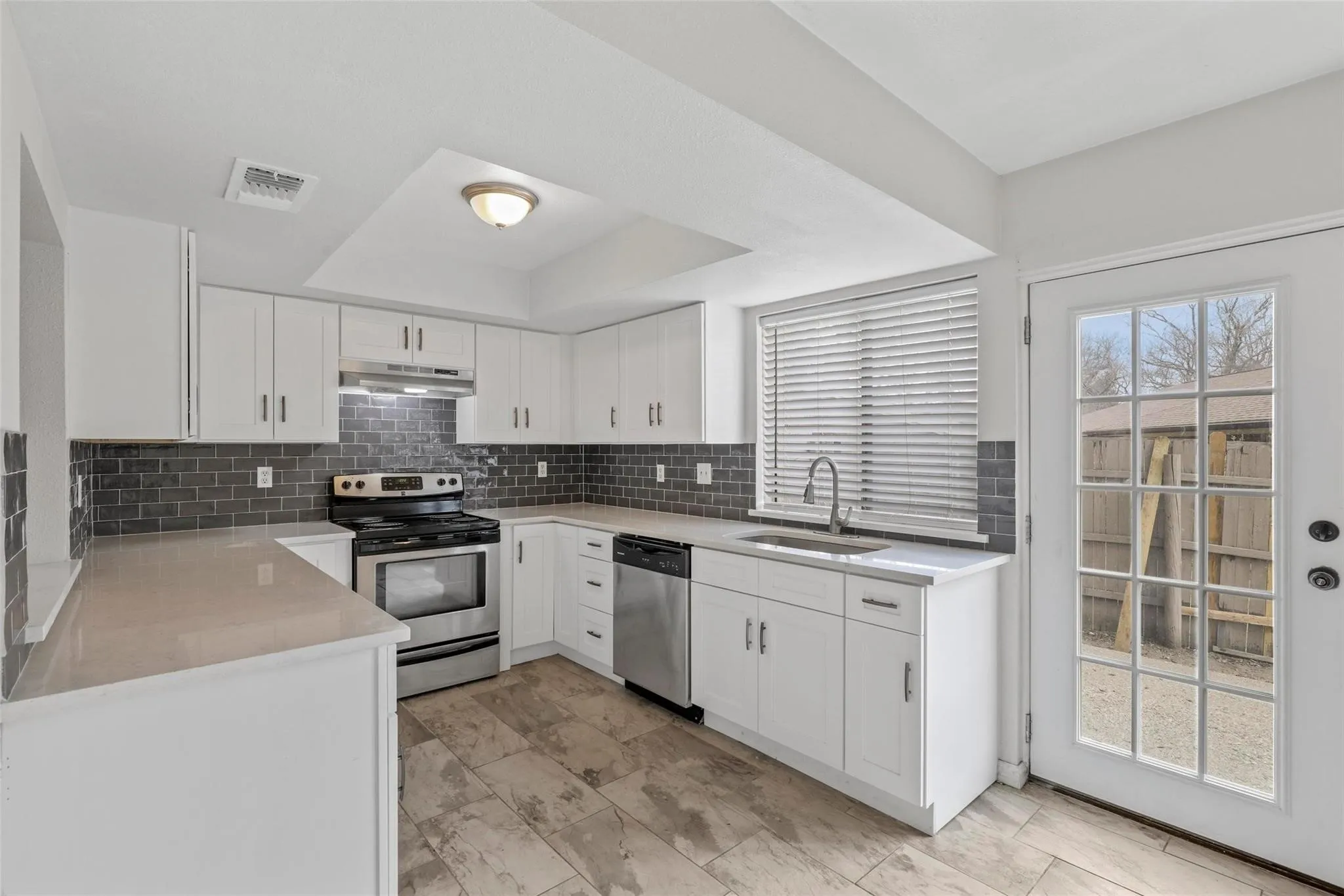Duplex For Sale in Collin County , 1804 Bristol Cove, Plano, Texas 75074, 6 Bedroom, 3 Bathroom, Garage spaces, 0 Sqft, built in 1973, Preowned, mls#21203469, Real Estate Agent in Plano, Homes For Sale in Collin county, Homes For Sale in Plano, Realtor in Plano Texas, Real Estate Brokerage Independent Realty Texas, Luminita Cordes Realtor