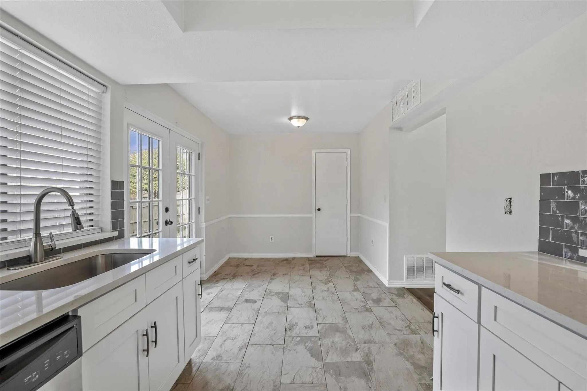 Duplex For Sale in Collin County , 1804 Bristol Cove, Plano, Texas 75074, 6 Bedroom, 3 Bathroom, Garage spaces, 0 Sqft, built in 1973, Preowned, mls#21203469, Real Estate Agent in Plano, Homes For Sale in Collin county, Homes For Sale in Plano, Realtor in Plano Texas, Real Estate Brokerage Independent Realty Texas, Luminita Cordes Realtor