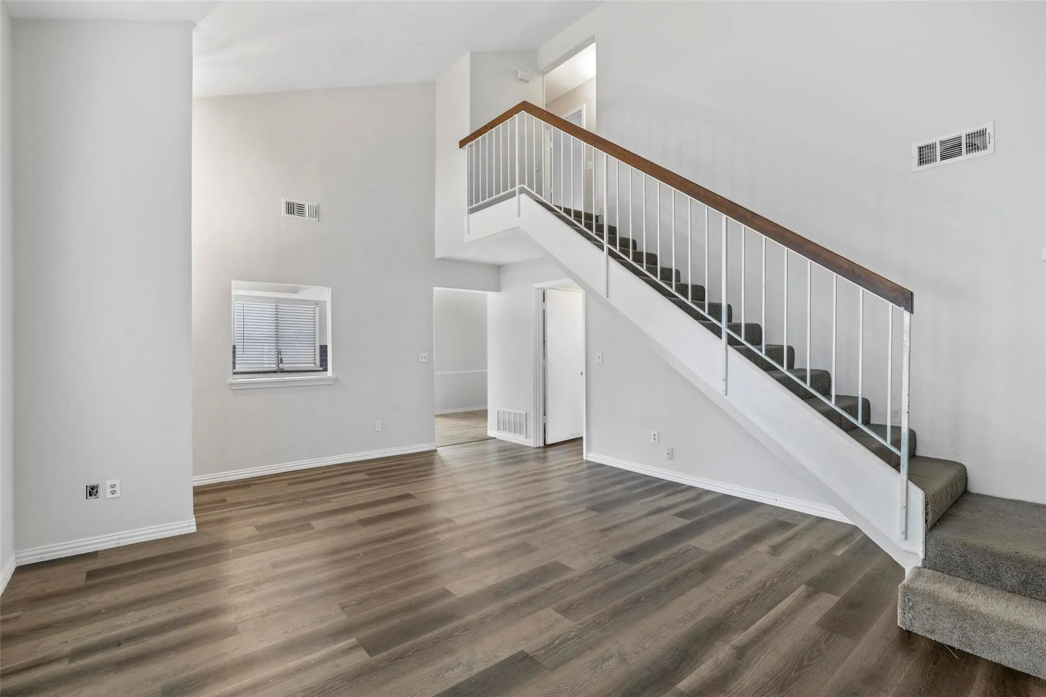 Duplex For Sale in Collin County , 1804 Bristol Cove, Plano, Texas 75074, 6 Bedroom, 3 Bathroom, Garage spaces, 0 Sqft, built in 1973, Preowned, mls#21203469, Real Estate Agent in Plano, Homes For Sale in Collin county, Homes For Sale in Plano, Realtor in Plano Texas, Real Estate Brokerage Independent Realty Texas, Luminita Cordes Realtor