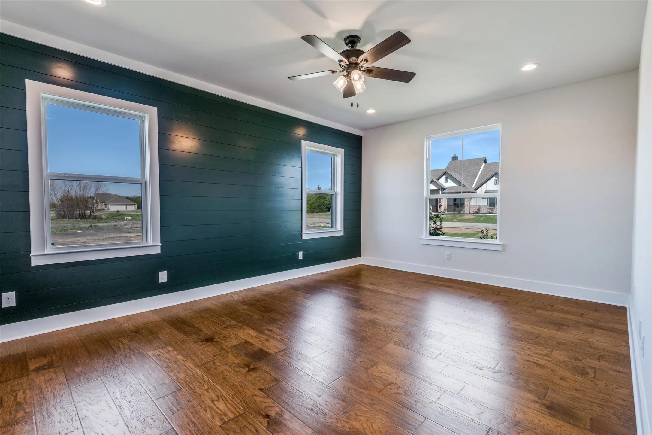 Single Family Residence For Sale in Collin County , 820 Evergreen Way, Nevada, Texas 75173, 4 Bedroom, 3 Bathroom, 3 Garage spaces, 2,750 Sqft, built in 2026, mls#21209330, Real Estate Agent in Nevada, Homes For Sale in Collin county, Homes For Sale in Nevada, Realtor in Nevada Texas, Real Estate Brokerage Independent Realty Texas, Luminita Cordes Realtor