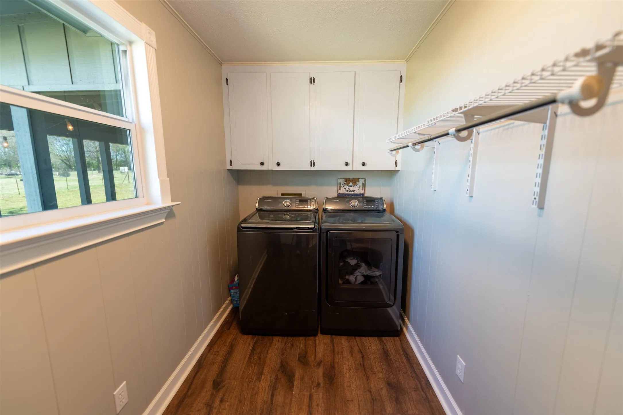 Single Family Residence For Sale in Franklin (TX) County , 328 FM 900, Mount Vernon, Texas 75457, 3 Bedroom, 2 Bathroom, Garage spaces, 1,396 Sqft, built in 1980, Preowned, mls#21208198, Real Estate Agent in Mount Vernon, Homes For Sale in Franklin (TX) county, Homes For Sale in Mount Vernon, Realtor in Mount Vernon Texas, Real Estate Brokerage Independent Realty Texas, Luminita Cordes Realtor