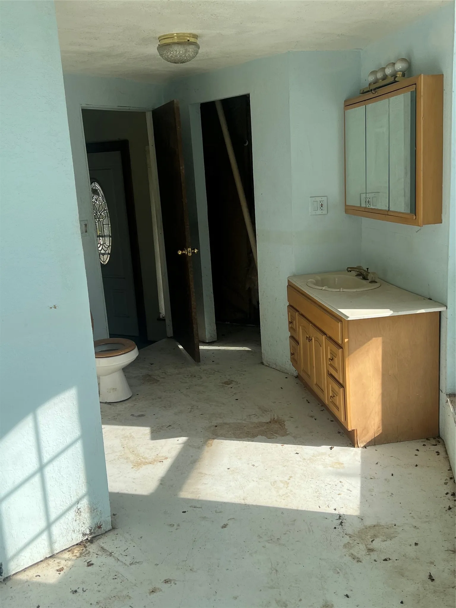 Single Family Residence For Sale in Parker County , 320 Windy Hill Lane, Springtown, Texas 76082, 1 Bedroom, 1 Bathroom, Garage spaces, 1,049 Sqft, built in 2004, mls#21205330, Real Estate Agent in Springtown, Homes For Sale in Parker county, Homes For Sale in Springtown, Realtor in Springtown Texas, Real Estate Brokerage Independent Realty Texas, Luminita Cordes Realtor